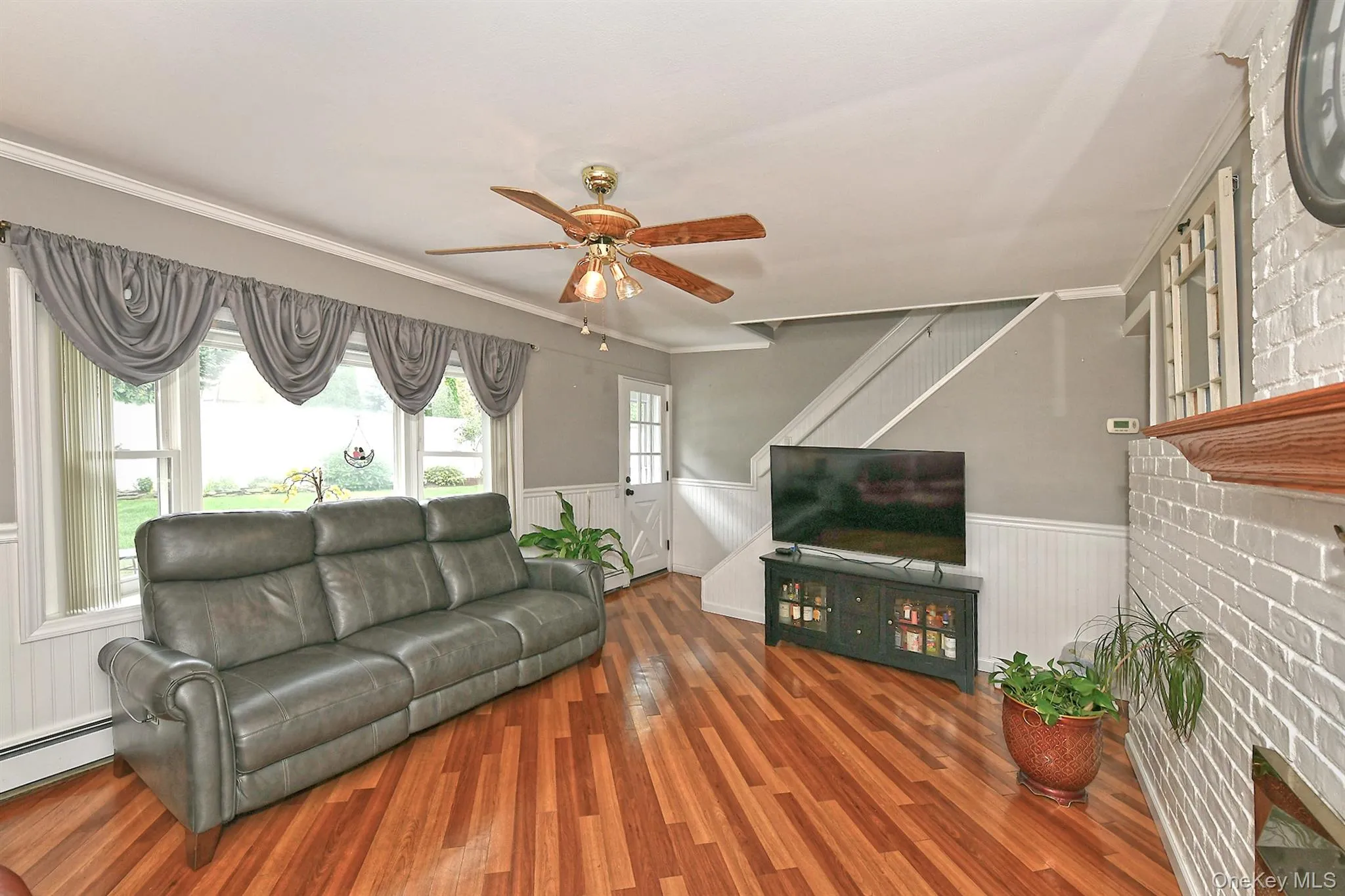 261 Elm Drive, Hempstead, NY, 5 Bedrooms Bedrooms, 9 Rooms Rooms,2 BathroomsBathrooms,Residential,For Rent,Elm,0,1027248 261 Elm Drive, Hempstead, NY, 5 Bedrooms Bedrooms, 9 Rooms Rooms,2 BathroomsBathrooms,Residential,For Rent,Elm,0,1027248