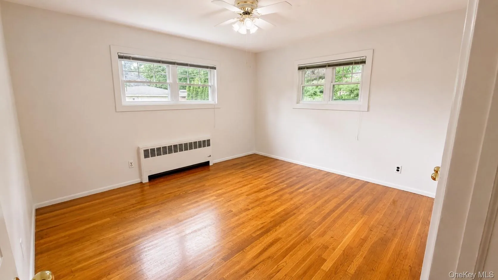 38 Hill Drive, Oyster Bay, NY, 3 Bedrooms Bedrooms, 6 Rooms Rooms,1 BathroomBathrooms,Residential,For Rent,Hill,0,1027250 38 Hill Drive, Oyster Bay, NY, 3 Bedrooms Bedrooms, 6 Rooms Rooms,1 BathroomBathrooms,Residential,For Rent,Hill,0,1027250