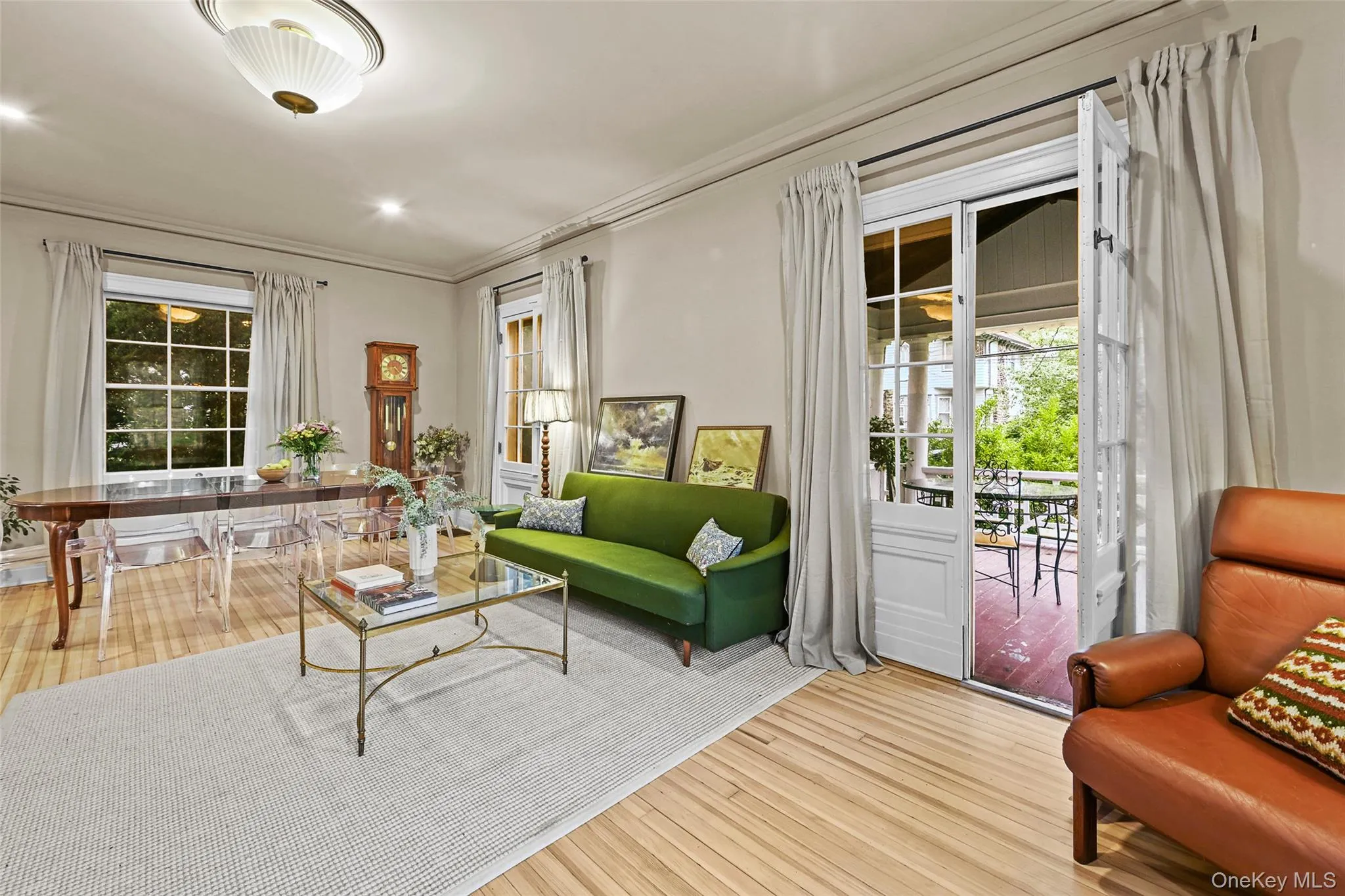 11 Maple Avenue, Mamaroneck, NY, 4 Bedrooms Bedrooms, 10 Rooms Rooms,2 BathroomsBathrooms,Residential Lease,For Rent,Maple,0,1027253 11 Maple Avenue, Mamaroneck, NY, 4 Bedrooms Bedrooms, 10 Rooms Rooms,2 BathroomsBathrooms,Residential Lease,For Rent,Maple,0,1027253