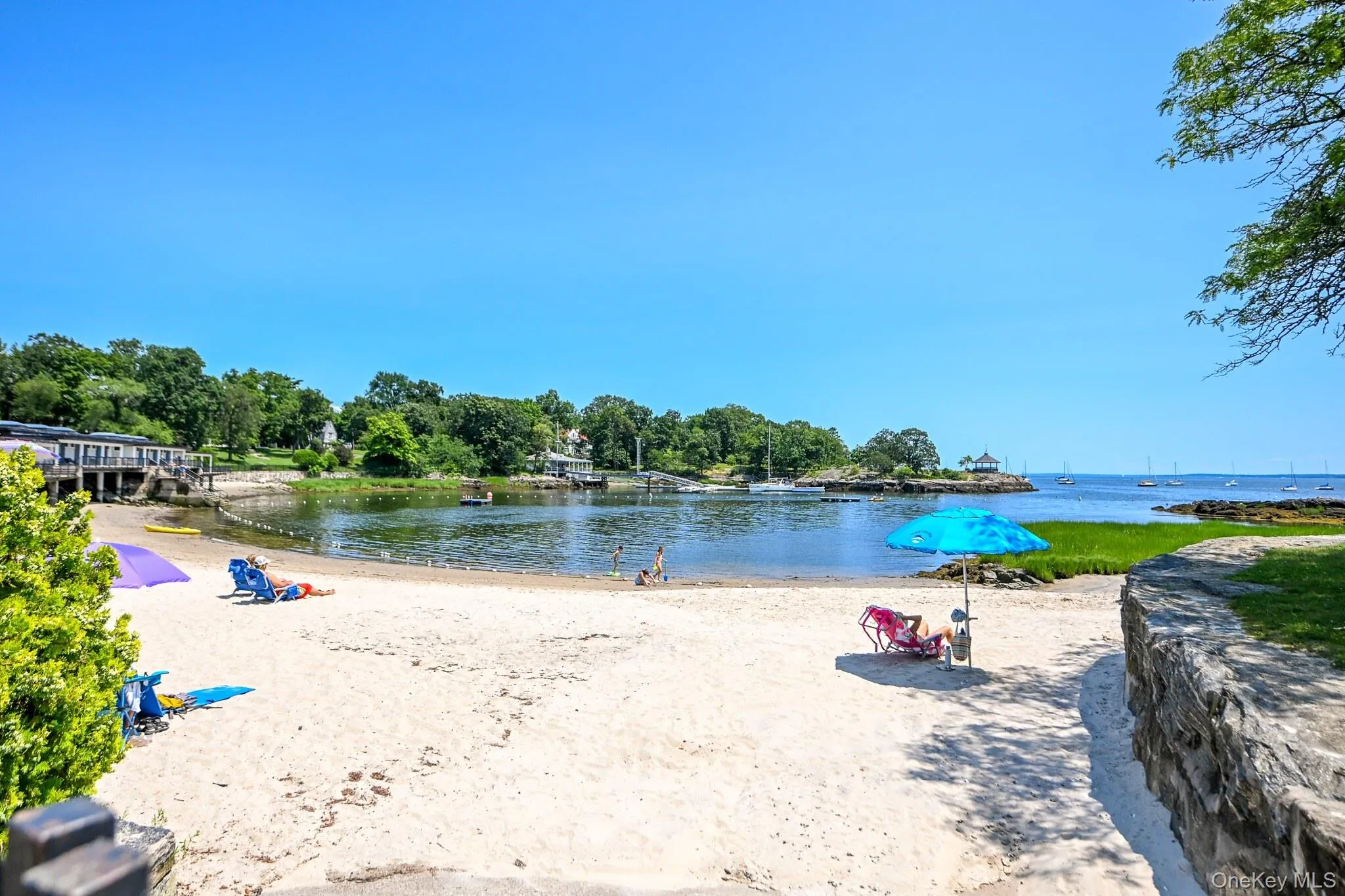 Larchmont Manor Beach Larchmont Manor Beach