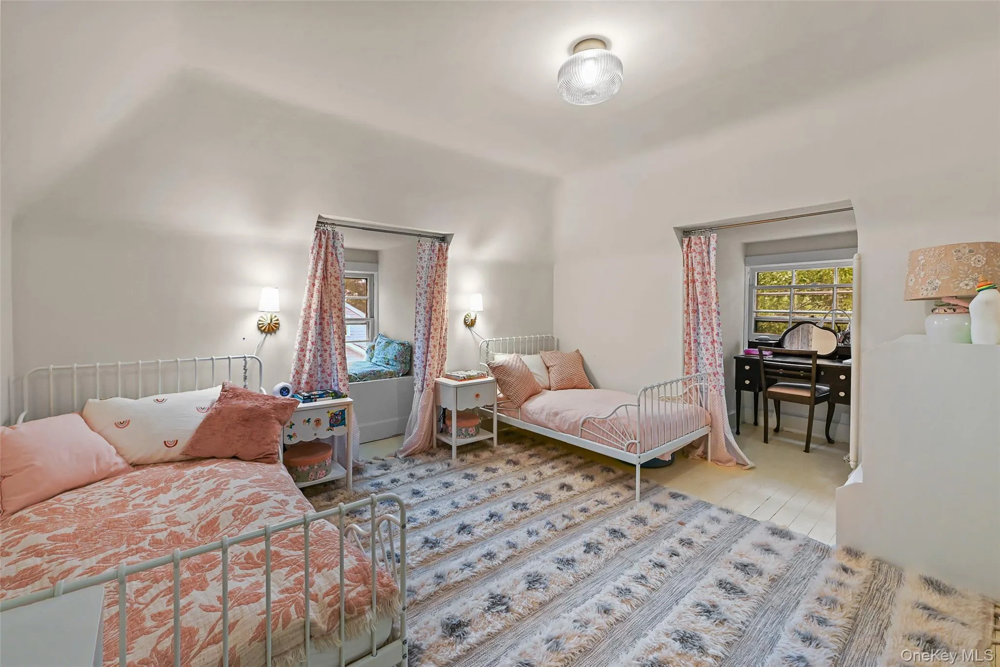 11 Maple Avenue, Mamaroneck, NY, 4 Bedrooms Bedrooms, 10 Rooms Rooms,2 BathroomsBathrooms,Residential Lease,For Rent,Maple,0,1027253 11 Maple Avenue, Mamaroneck, NY, 4 Bedrooms Bedrooms, 10 Rooms Rooms,2 BathroomsBathrooms,Residential Lease,For Rent,Maple,0,1027253