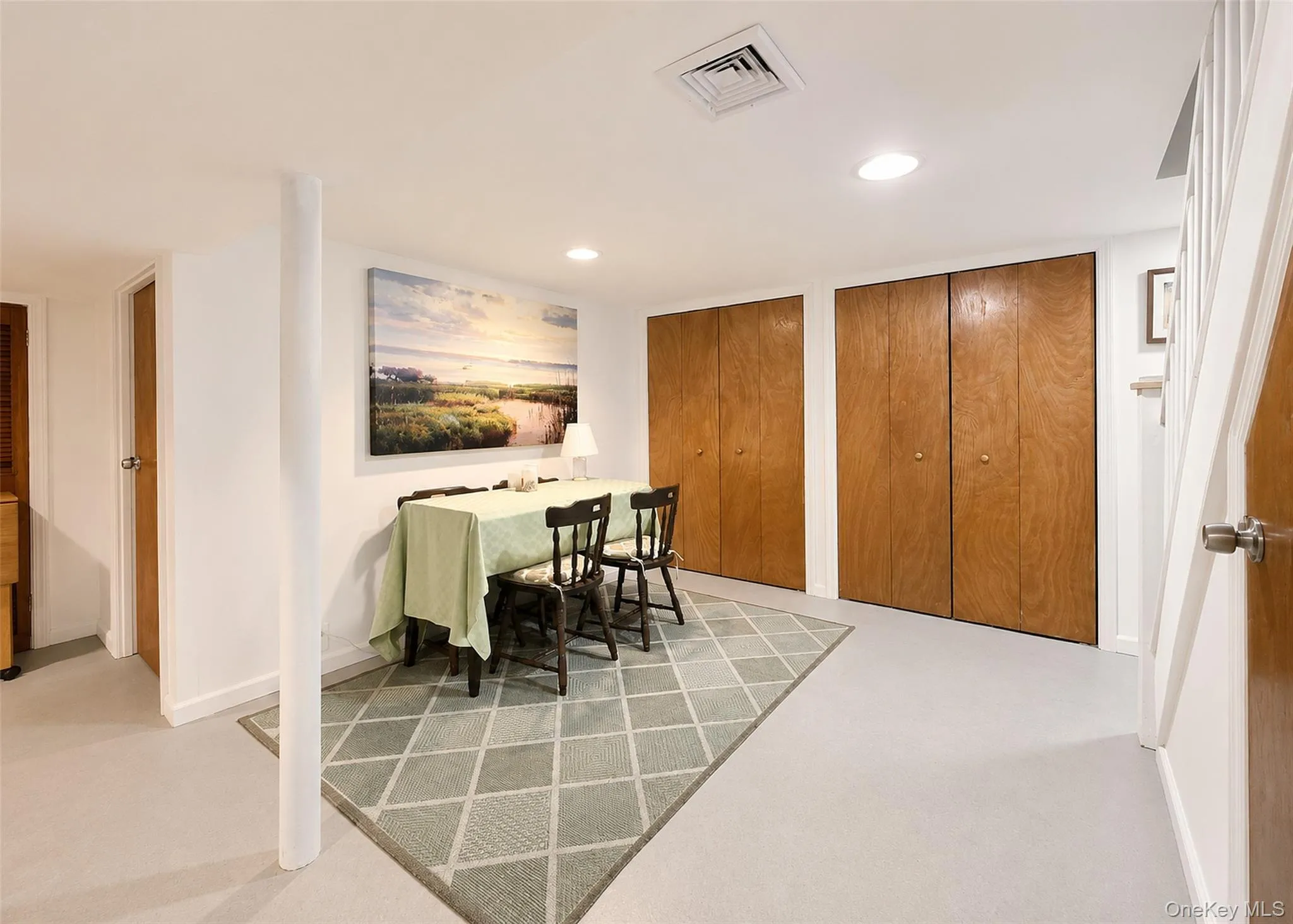 Bonus Area With 2 Double Closets & Hi-Hats. Room For Table & Chairs. Bonus Area With 2 Double Closets & Hi-Hats. Room For Table & Chairs.