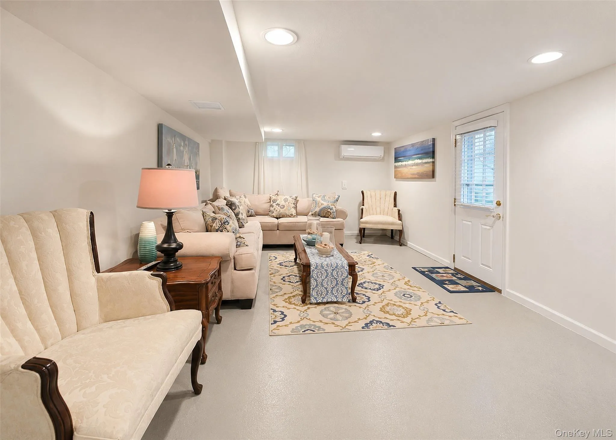 Lower Level - Large Den With Outside Separate Entrance & Hi-Hats. Lower Level - Large Den With Outside Separate Entrance & Hi-Hats.