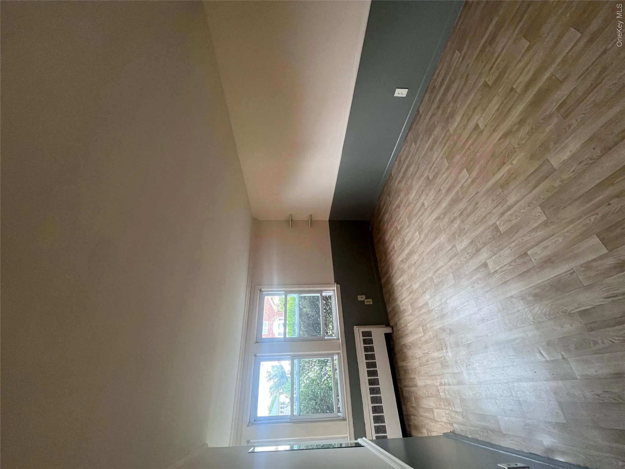 348 Beech Street, Long Beach, NY, 2 Bedrooms Bedrooms, 4 Rooms Rooms,1 BathroomBathrooms,Residential Lease,For Rent,Beech,0,1027257 348 Beech Street, Long Beach, NY, 2 Bedrooms Bedrooms, 4 Rooms Rooms,1 BathroomBathrooms,Residential Lease,For Rent,Beech,0,1027257
