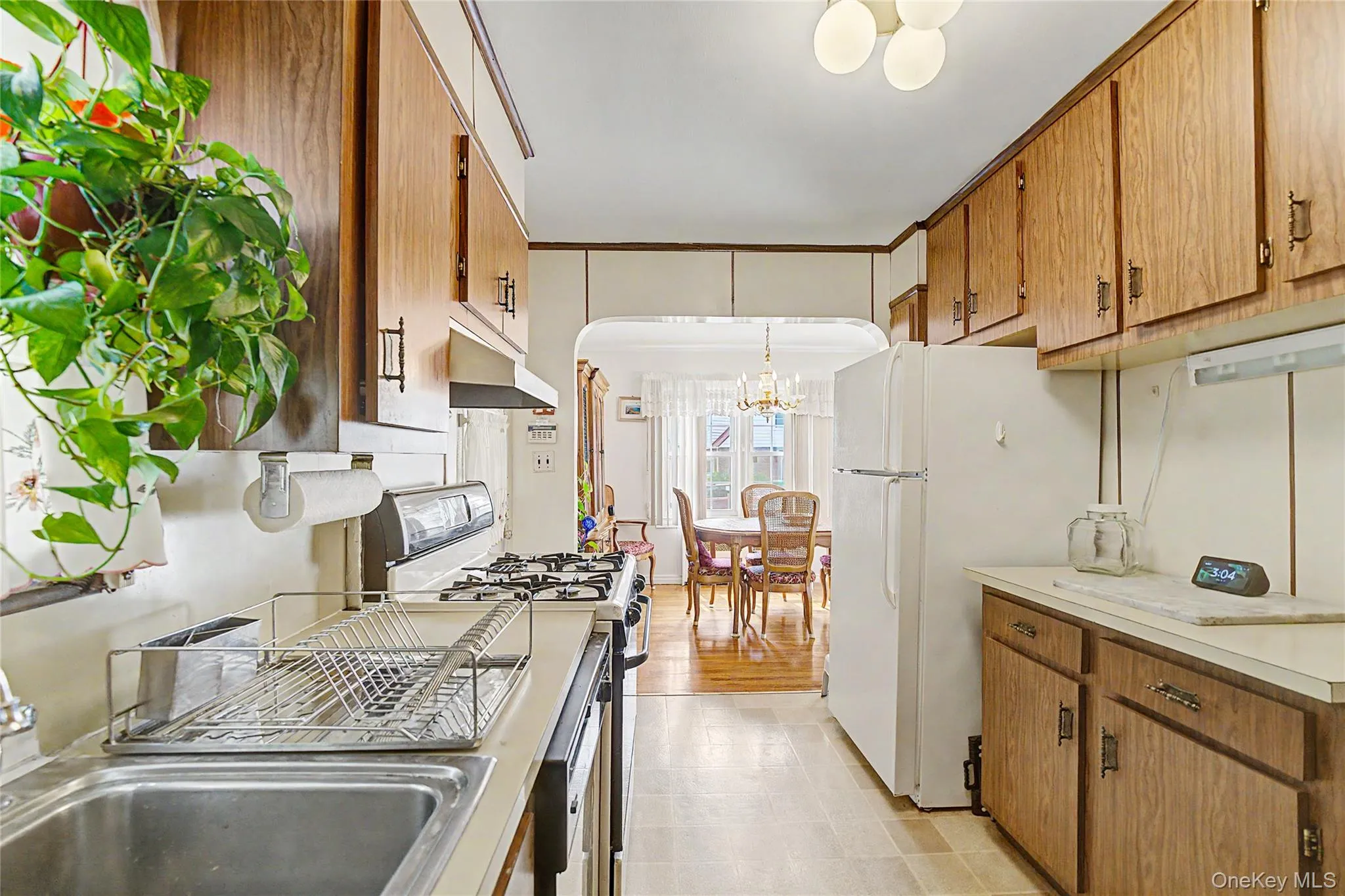 8007 250th Street, New York, NY, 4 Bedrooms Bedrooms, 8 Rooms Rooms,1 BathroomBathrooms,Residential,For Rent,250th,0,1027262 8007 250th Street, New York, NY, 4 Bedrooms Bedrooms, 8 Rooms Rooms,1 BathroomBathrooms,Residential,For Rent,250th,0,1027262