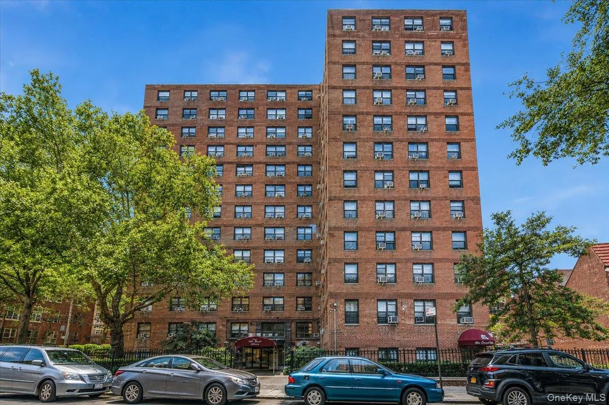 64-34 102nd Street, New York, NY, 3 Rooms Rooms,1 BathroomBathrooms,Residential,For Rent,102nd,0,1027263 64-34 102nd Street, New York, NY, 3 Rooms Rooms,1 BathroomBathrooms,Residential,For Rent,102nd,0,1027263