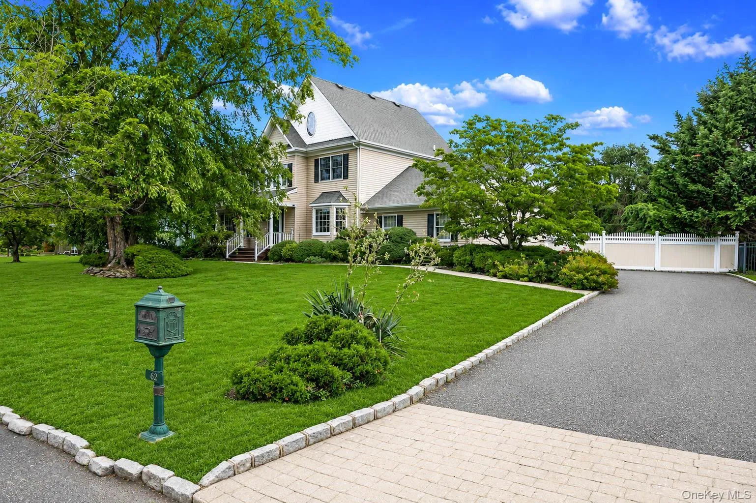 62 Tallmadge Trail, Brookhaven, NY, 4 Bedrooms Bedrooms, 8 Rooms Rooms,2 BathroomsBathrooms,Residential,For Rent,Tallmadge,0,1027265 62 Tallmadge Trail, Brookhaven, NY, 4 Bedrooms Bedrooms, 8 Rooms Rooms,2 BathroomsBathrooms,Residential,For Rent,Tallmadge,0,1027265