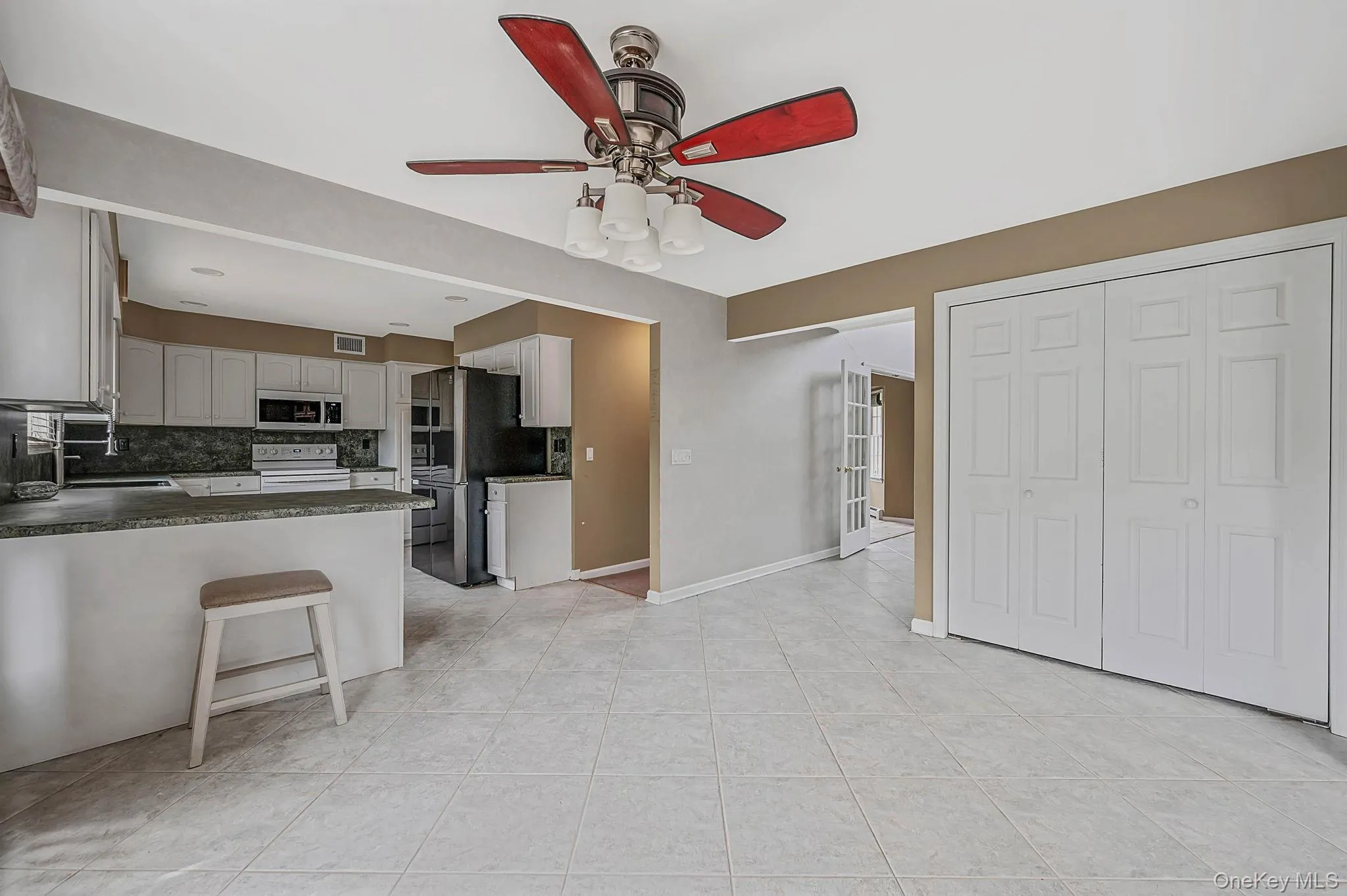 62 Tallmadge Trail, Brookhaven, NY, 4 Bedrooms Bedrooms, 8 Rooms Rooms,2 BathroomsBathrooms,Residential,For Rent,Tallmadge,0,1027265 62 Tallmadge Trail, Brookhaven, NY, 4 Bedrooms Bedrooms, 8 Rooms Rooms,2 BathroomsBathrooms,Residential,For Rent,Tallmadge,0,1027265