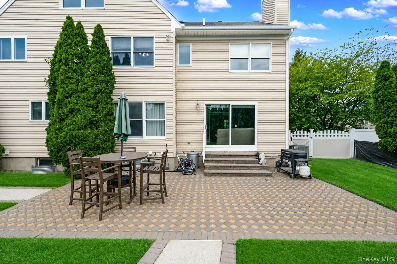 62 Tallmadge Trail, Brookhaven, NY, 4 Bedrooms Bedrooms, 8 Rooms Rooms,2 BathroomsBathrooms,Residential,For Rent,Tallmadge,0,1027265 62 Tallmadge Trail, Brookhaven, NY, 4 Bedrooms Bedrooms, 8 Rooms Rooms,2 BathroomsBathrooms,Residential,For Rent,Tallmadge,0,1027265