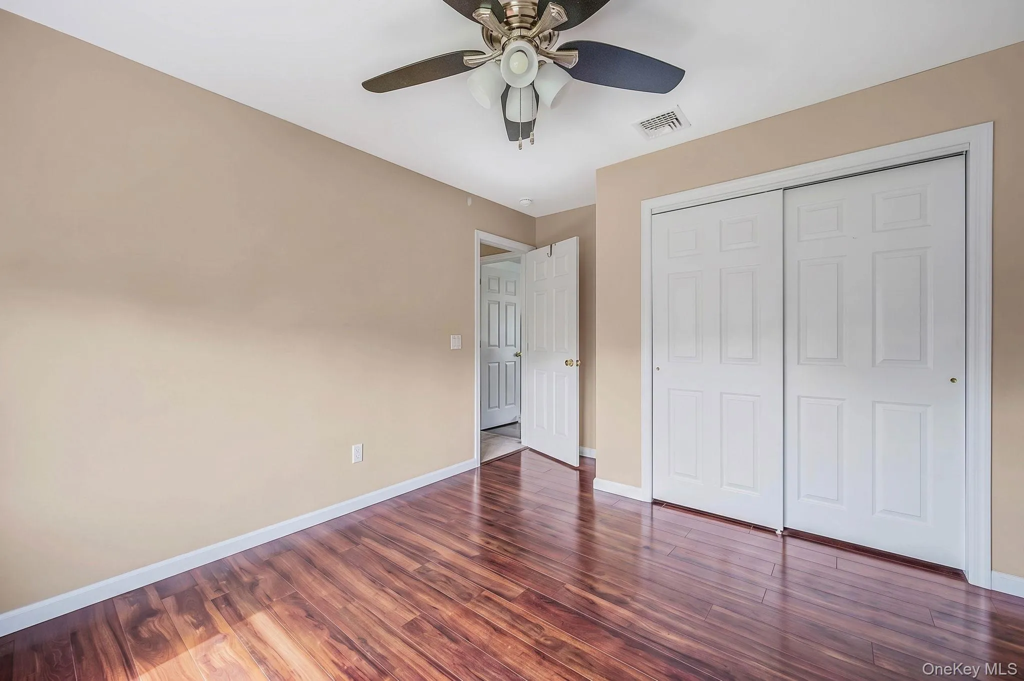 62 Tallmadge Trail, Brookhaven, NY, 4 Bedrooms Bedrooms, 8 Rooms Rooms,2 BathroomsBathrooms,Residential,For Rent,Tallmadge,0,1027265 62 Tallmadge Trail, Brookhaven, NY, 4 Bedrooms Bedrooms, 8 Rooms Rooms,2 BathroomsBathrooms,Residential,For Rent,Tallmadge,0,1027265