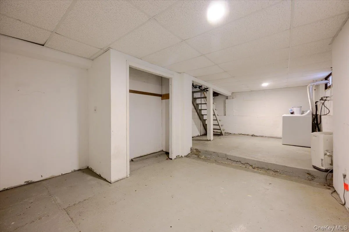 450 Broadway, Long Beach, NY, 3 Bedrooms Bedrooms, 6 Rooms Rooms,1 BathroomBathrooms,Residential Lease,For Rent,Broadway,0,1027266 450 Broadway, Long Beach, NY, 3 Bedrooms Bedrooms, 6 Rooms Rooms,1 BathroomBathrooms,Residential Lease,For Rent,Broadway,0,1027266