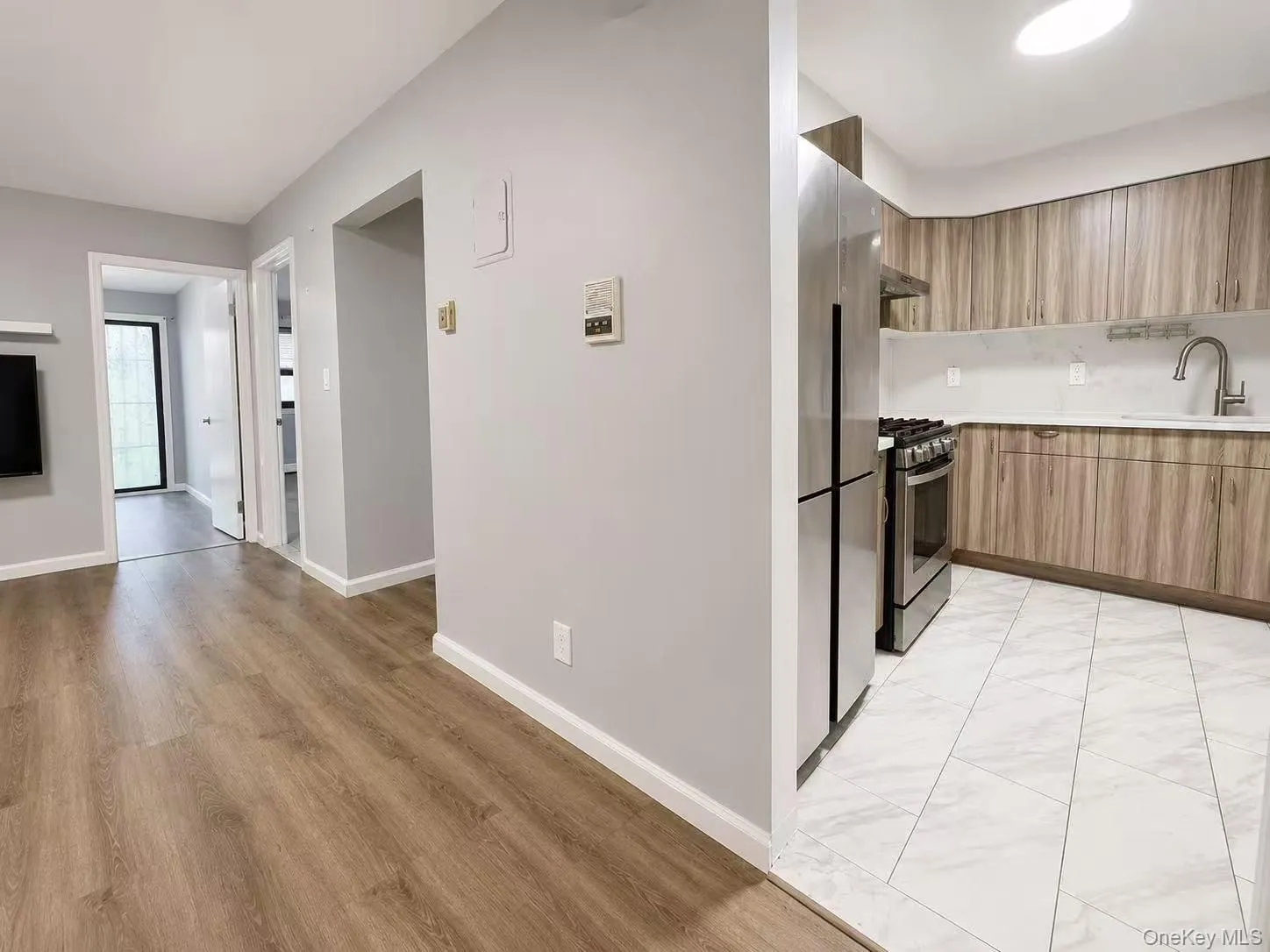 219-36 64th Avenue, New York, NY, 1 Bedroom Bedrooms, 4 Rooms Rooms,1 BathroomBathrooms,Residential,For Rent,64th,0,1027267 219-36 64th Avenue, New York, NY, 1 Bedroom Bedrooms, 4 Rooms Rooms,1 BathroomBathrooms,Residential,For Rent,64th,0,1027267