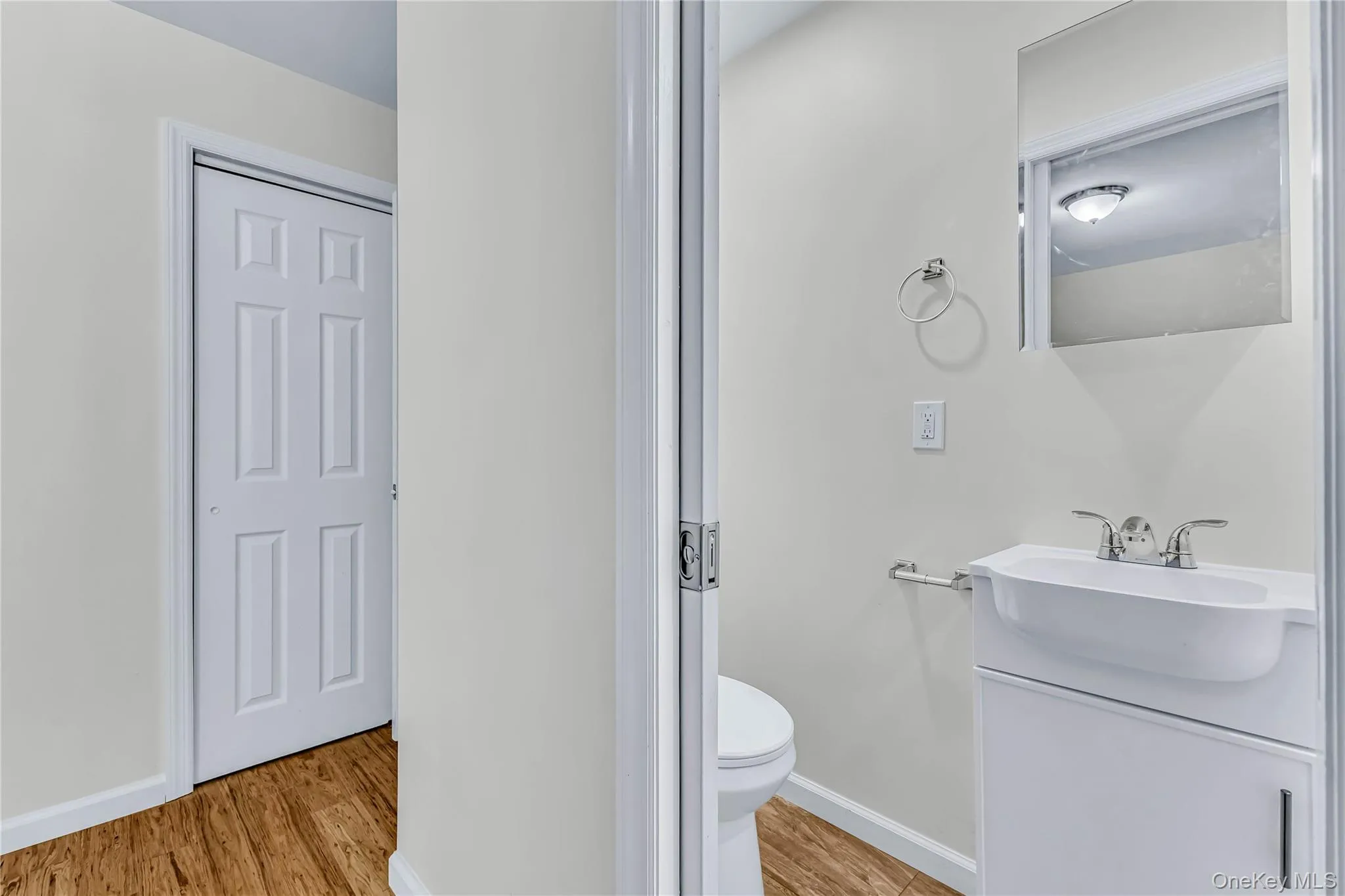 114 Wilson Avenue, Brookhaven, NY, 3 Bedrooms Bedrooms, 5 Rooms Rooms,2 BathroomsBathrooms,Residential,For Rent,Wilson,0,1027268 114 Wilson Avenue, Brookhaven, NY, 3 Bedrooms Bedrooms, 5 Rooms Rooms,2 BathroomsBathrooms,Residential,For Rent,Wilson,0,1027268