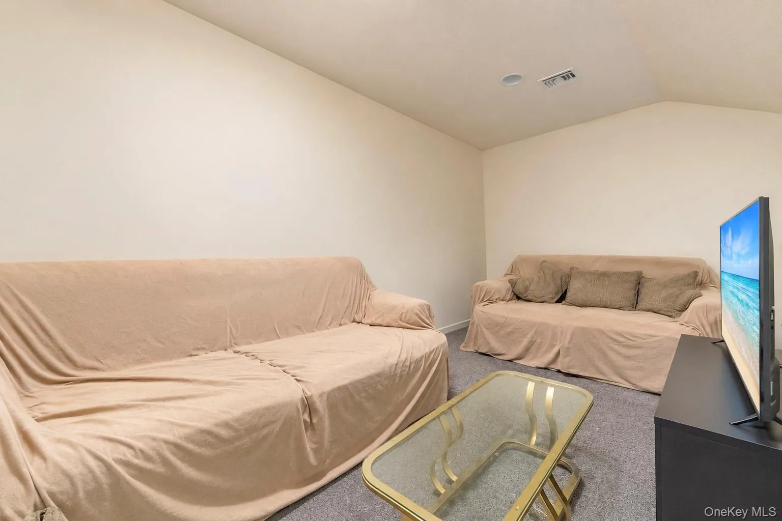 178 Ashley Court, Islip, NY, 2 Bedrooms Bedrooms, 6 Rooms Rooms,2 BathroomsBathrooms,Residential,For Rent,Ashley,0,1027276 178 Ashley Court, Islip, NY, 2 Bedrooms Bedrooms, 6 Rooms Rooms,2 BathroomsBathrooms,Residential,For Rent,Ashley,0,1027276