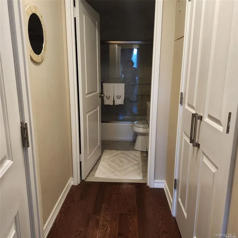 1 Bay Club Drive, New York, NY, 2 Rooms Rooms,1 BathroomBathrooms,Residential Lease,For Rent,Bay Club,0,1027284 1 Bay Club Drive, New York, NY, 2 Rooms Rooms,1 BathroomBathrooms,Residential Lease,For Rent,Bay Club,0,1027284