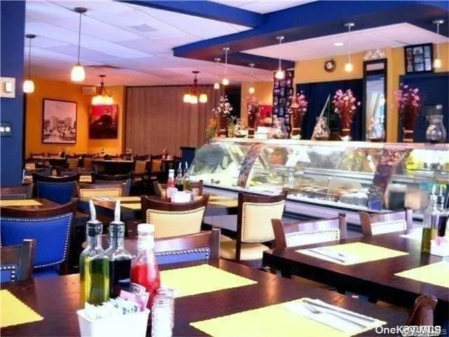 1 Bay Club Drive, New York, NY, 2 Rooms Rooms,1 BathroomBathrooms,Residential Lease,For Rent,Bay Club,0,1027284 1 Bay Club Drive, New York, NY, 2 Rooms Rooms,1 BathroomBathrooms,Residential Lease,For Rent,Bay Club,0,1027284