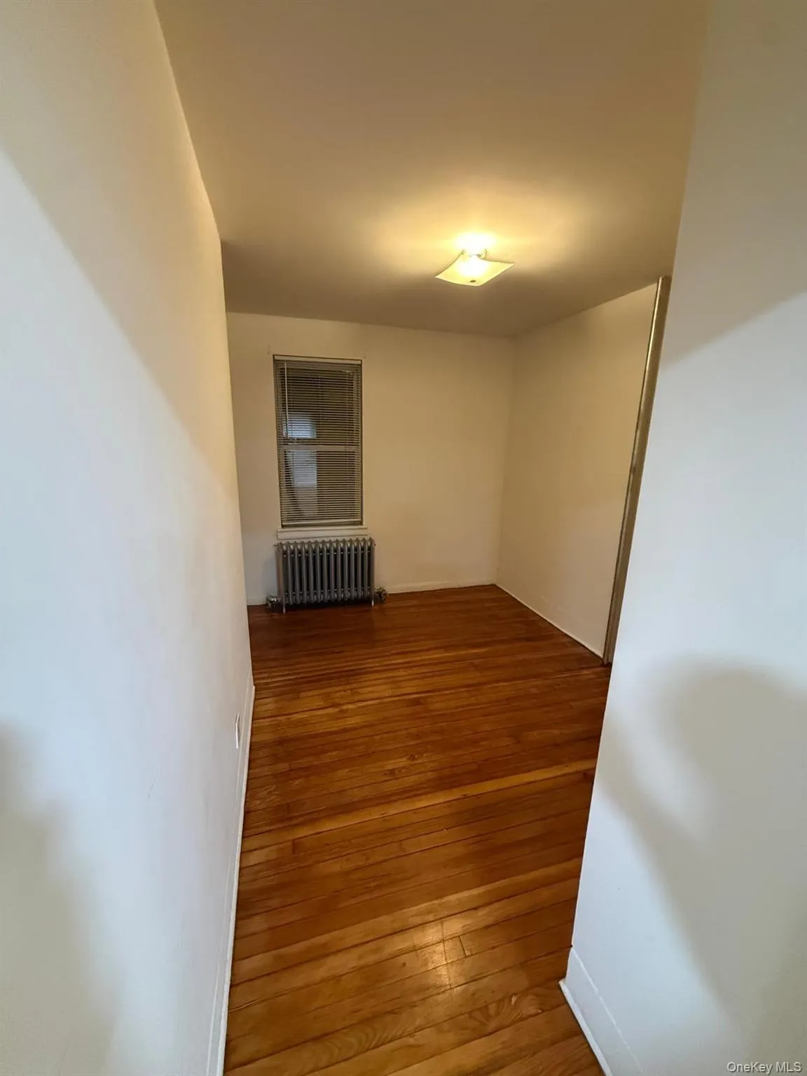 149 Kingsbridge Road, Mount Vernon, NY, 3 Bedrooms Bedrooms, 5 Rooms Rooms,1 BathroomBathrooms,Residential Lease,For Rent,Kingsbridge,0,1027286 149 Kingsbridge Road, Mount Vernon, NY, 3 Bedrooms Bedrooms, 5 Rooms Rooms,1 BathroomBathrooms,Residential Lease,For Rent,Kingsbridge,0,1027286