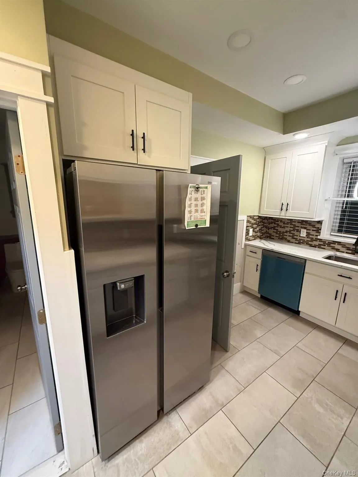 149 Kingsbridge Road, Mount Vernon, NY, 3 Bedrooms Bedrooms, 5 Rooms Rooms,1 BathroomBathrooms,Residential Lease,For Rent,Kingsbridge,0,1027286 149 Kingsbridge Road, Mount Vernon, NY, 3 Bedrooms Bedrooms, 5 Rooms Rooms,1 BathroomBathrooms,Residential Lease,For Rent,Kingsbridge,0,1027286