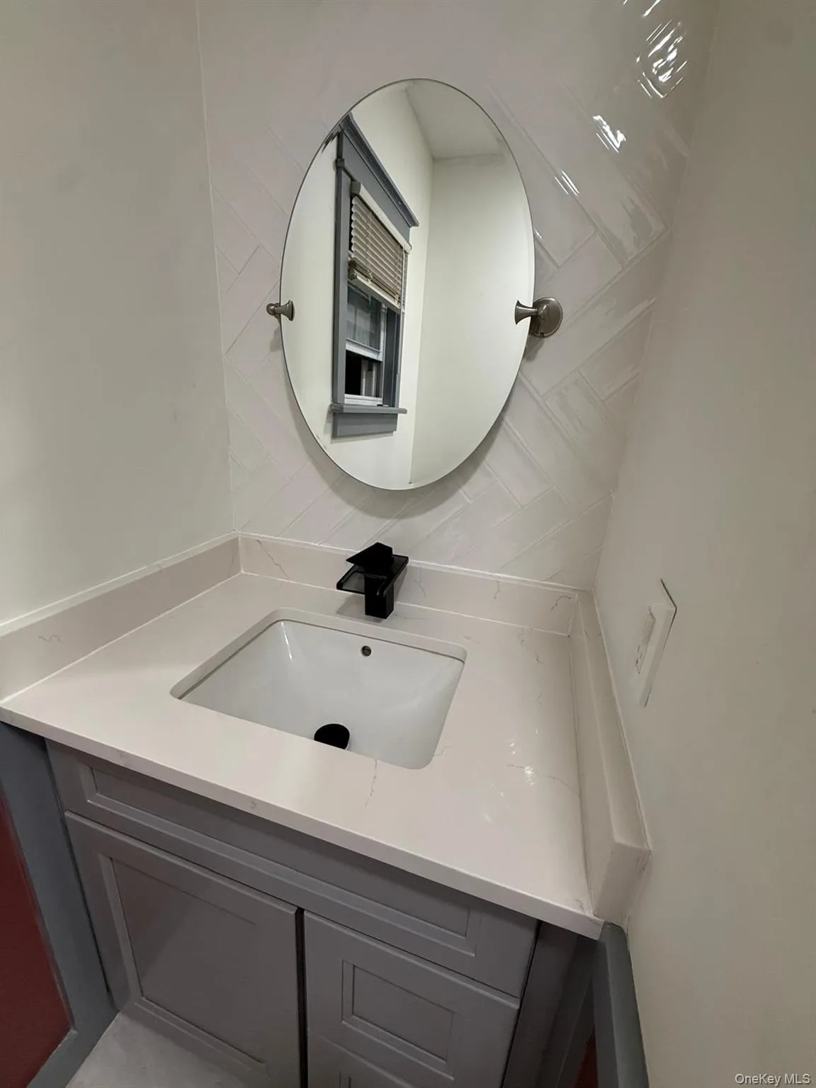 149 Kingsbridge Road, Mount Vernon, NY, 3 Bedrooms Bedrooms, 5 Rooms Rooms,1 BathroomBathrooms,Residential Lease,For Rent,Kingsbridge,0,1027286 149 Kingsbridge Road, Mount Vernon, NY, 3 Bedrooms Bedrooms, 5 Rooms Rooms,1 BathroomBathrooms,Residential Lease,For Rent,Kingsbridge,0,1027286