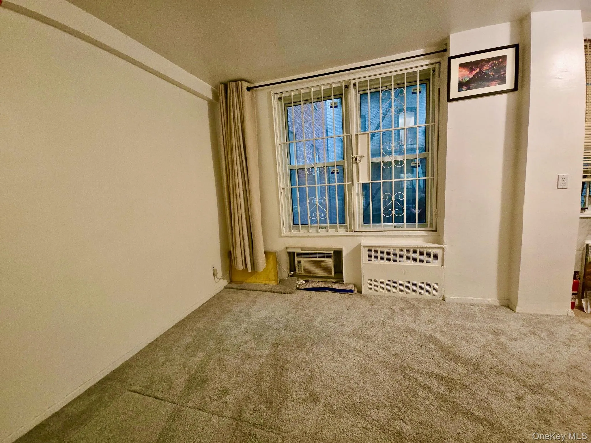 143-40 41 Avenue, New York, NY, 3 Rooms Rooms,1 BathroomBathrooms,Residential,For Rent,41,0,1027287 143-40 41 Avenue, New York, NY, 3 Rooms Rooms,1 BathroomBathrooms,Residential,For Rent,41,0,1027287