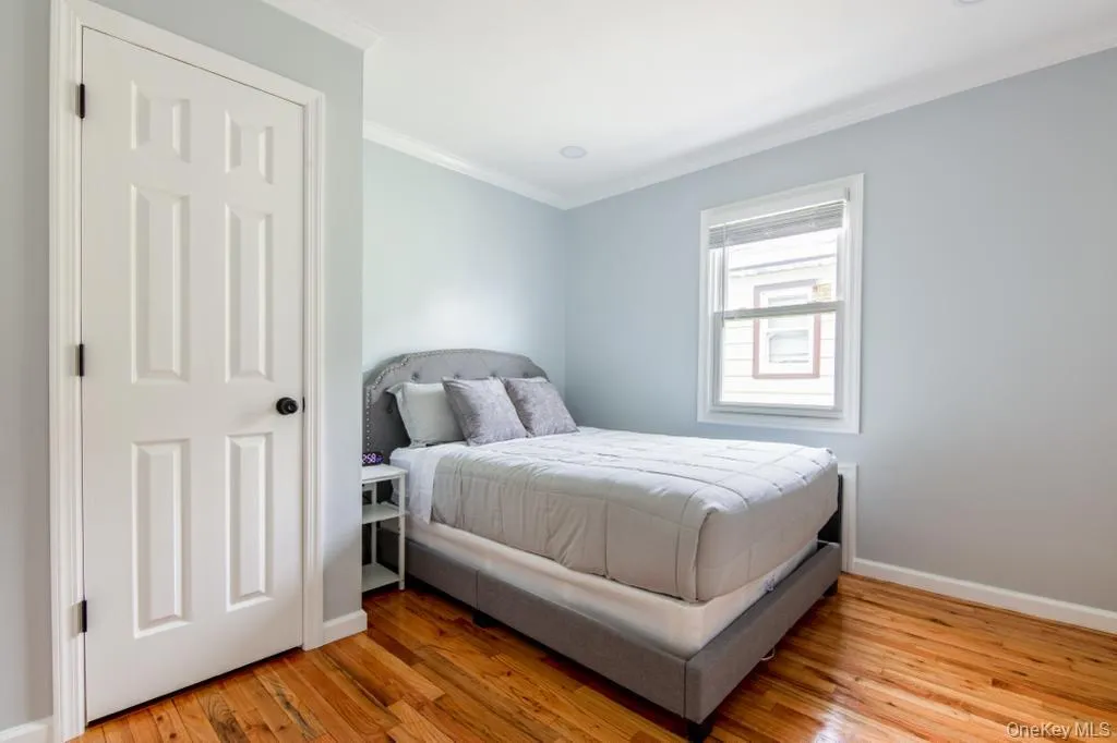 14641 224th Street, New York, NY, 3 Bedrooms Bedrooms, 6 Rooms Rooms,1 BathroomBathrooms,Residential Lease,For Rent,224th,0,1027288 14641 224th Street, New York, NY, 3 Bedrooms Bedrooms, 6 Rooms Rooms,1 BathroomBathrooms,Residential Lease,For Rent,224th,0,1027288