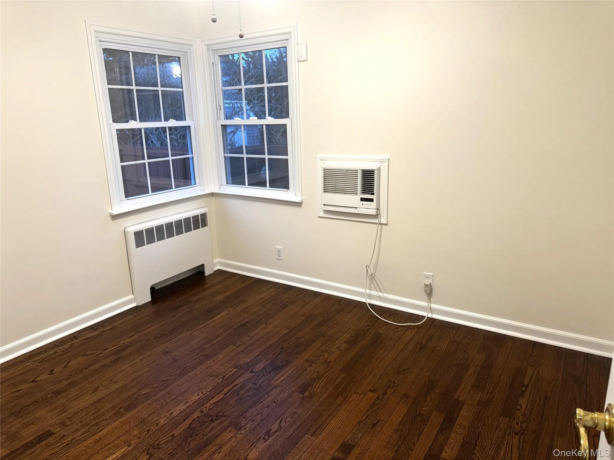 2365 Babylon Street, Hempstead, NY, 4 Bedrooms Bedrooms, 8 Rooms Rooms,2 BathroomsBathrooms,Residential Lease,For Rent,Babylon,0,1027290 2365 Babylon Street, Hempstead, NY, 4 Bedrooms Bedrooms, 8 Rooms Rooms,2 BathroomsBathrooms,Residential Lease,For Rent,Babylon,0,1027290