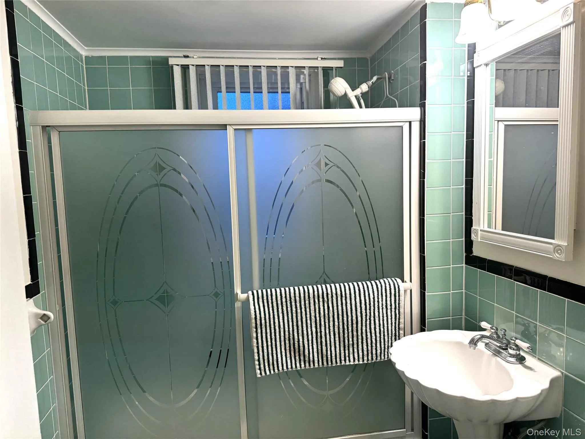 2365 Babylon Street, Hempstead, NY, 4 Bedrooms Bedrooms, 8 Rooms Rooms,2 BathroomsBathrooms,Residential Lease,For Rent,Babylon,0,1027290 2365 Babylon Street, Hempstead, NY, 4 Bedrooms Bedrooms, 8 Rooms Rooms,2 BathroomsBathrooms,Residential Lease,For Rent,Babylon,0,1027290