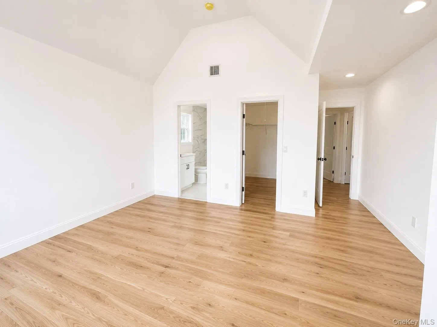 7 Edgewater Drive, Brookhaven, NY, 3 Bedrooms Bedrooms, 7 Rooms Rooms,2 BathroomsBathrooms,Residential,For Rent,Edgewater,0,1027292 7 Edgewater Drive, Brookhaven, NY, 3 Bedrooms Bedrooms, 7 Rooms Rooms,2 BathroomsBathrooms,Residential,For Rent,Edgewater,0,1027292