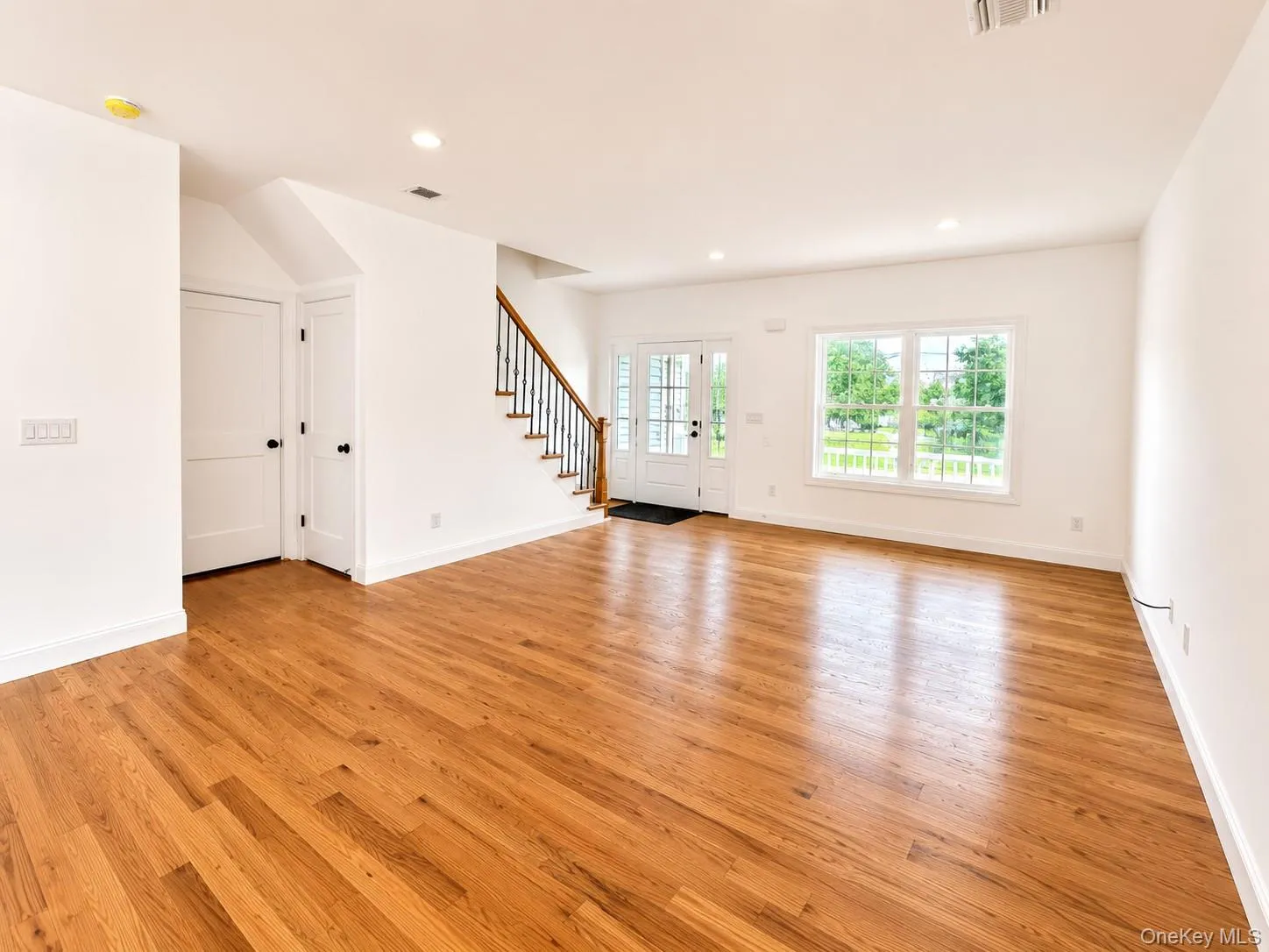 7 Edgewater Drive, Brookhaven, NY, 3 Bedrooms Bedrooms, 7 Rooms Rooms,2 BathroomsBathrooms,Residential,For Rent,Edgewater,0,1027292 7 Edgewater Drive, Brookhaven, NY, 3 Bedrooms Bedrooms, 7 Rooms Rooms,2 BathroomsBathrooms,Residential,For Rent,Edgewater,0,1027292