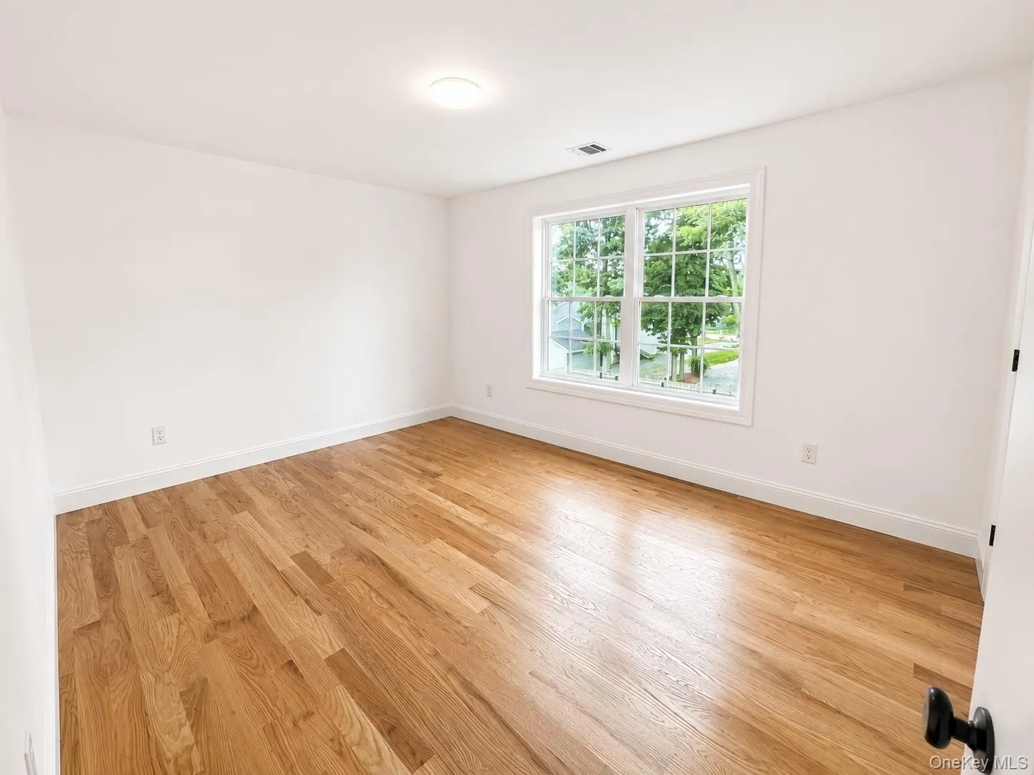 7 Edgewater Drive, Brookhaven, NY, 3 Bedrooms Bedrooms, 7 Rooms Rooms,2 BathroomsBathrooms,Residential,For Rent,Edgewater,0,1027292 7 Edgewater Drive, Brookhaven, NY, 3 Bedrooms Bedrooms, 7 Rooms Rooms,2 BathroomsBathrooms,Residential,For Rent,Edgewater,0,1027292