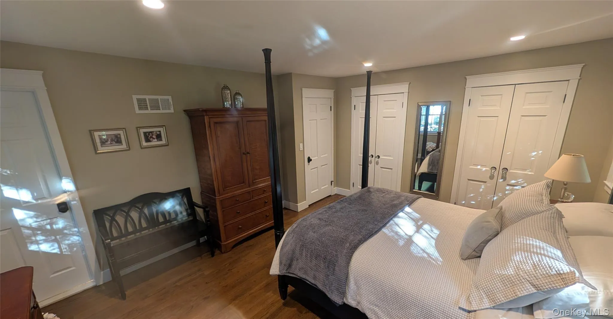 21 Hillside Drive, Clarkstown, NY, 5 Bedrooms Bedrooms, 11 Rooms Rooms,2 BathroomsBathrooms,Residential,For Rent,Hillside,0,1027295 21 Hillside Drive, Clarkstown, NY, 5 Bedrooms Bedrooms, 11 Rooms Rooms,2 BathroomsBathrooms,Residential,For Rent,Hillside,0,1027295