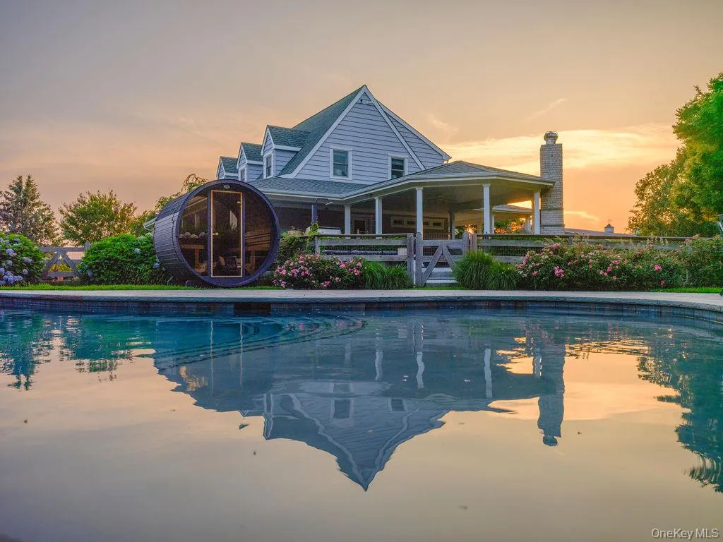 1810 Main Road, Riverhead, NY, 4 Bedrooms Bedrooms, 9 Rooms Rooms,3 BathroomsBathrooms,Residential,For Rent,Main,0,1027302 1810 Main Road, Riverhead, NY, 4 Bedrooms Bedrooms, 9 Rooms Rooms,3 BathroomsBathrooms,Residential,For Rent,Main,0,1027302