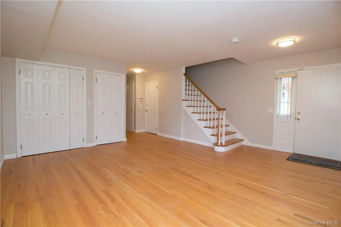 Office/Family Room Office/Family Room