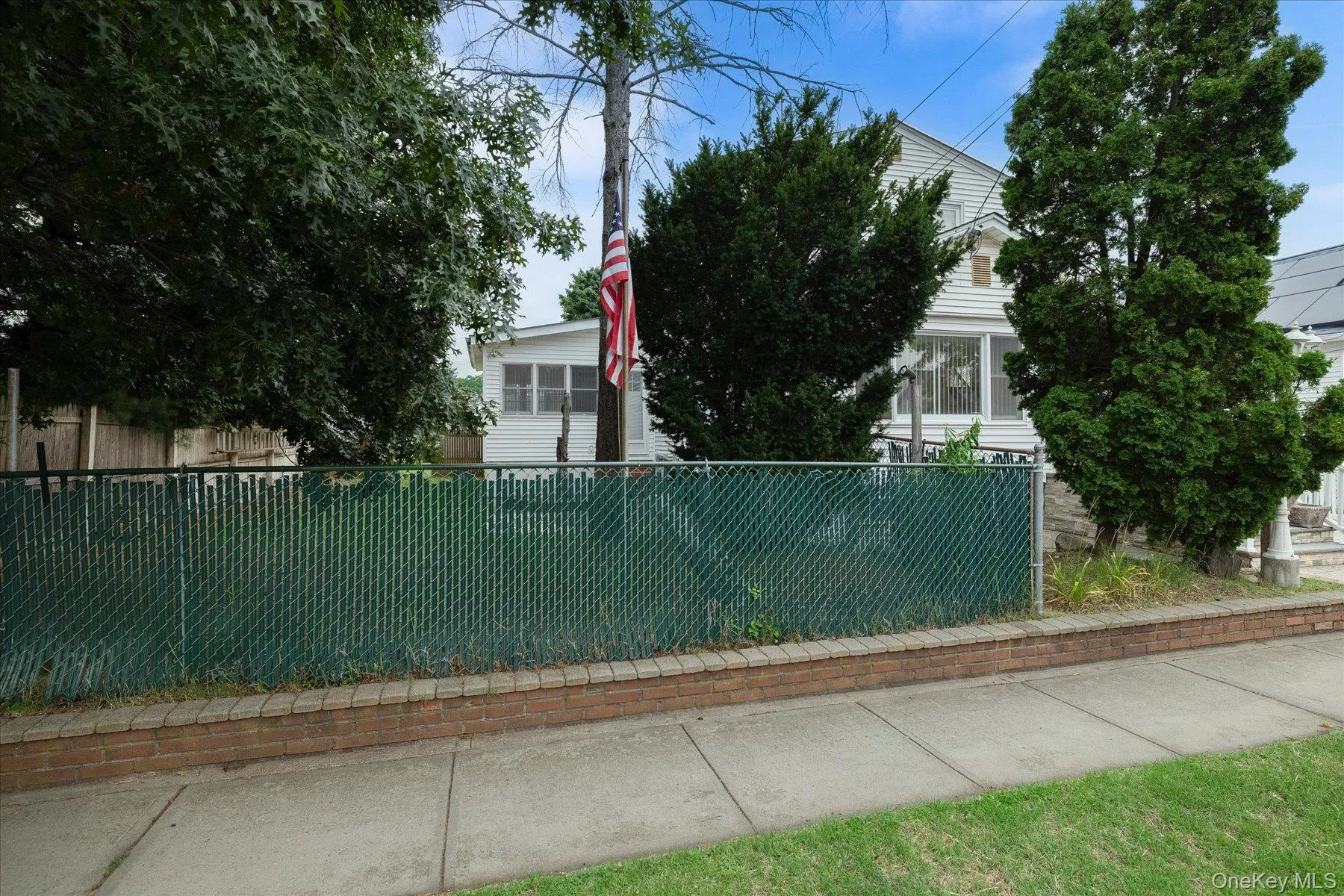 303 Oceanside Parkway, Hempstead, NY, 4 Bedrooms Bedrooms, 8 Rooms Rooms,2 BathroomsBathrooms,Residential,For Rent,Oceanside,0,1027309 303 Oceanside Parkway, Hempstead, NY, 4 Bedrooms Bedrooms, 8 Rooms Rooms,2 BathroomsBathrooms,Residential,For Rent,Oceanside,0,1027309