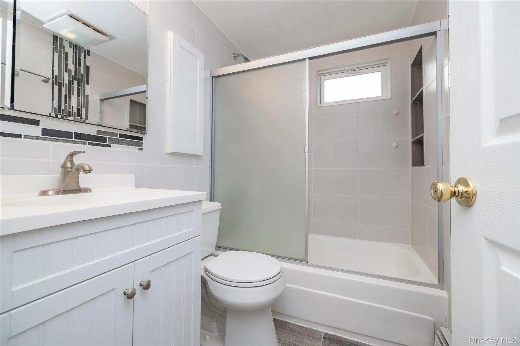 303 Oceanside Parkway, Hempstead, NY, 4 Bedrooms Bedrooms, 8 Rooms Rooms,2 BathroomsBathrooms,Residential,For Rent,Oceanside,0,1027309 303 Oceanside Parkway, Hempstead, NY, 4 Bedrooms Bedrooms, 8 Rooms Rooms,2 BathroomsBathrooms,Residential,For Rent,Oceanside,0,1027309