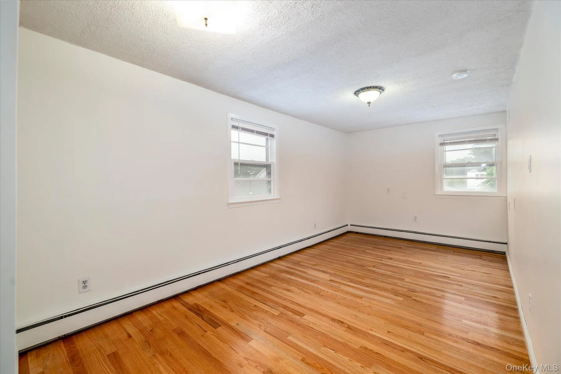 303 Oceanside Parkway, Hempstead, NY, 4 Bedrooms Bedrooms, 8 Rooms Rooms,2 BathroomsBathrooms,Residential,For Rent,Oceanside,0,1027309 303 Oceanside Parkway, Hempstead, NY, 4 Bedrooms Bedrooms, 8 Rooms Rooms,2 BathroomsBathrooms,Residential,For Rent,Oceanside,0,1027309