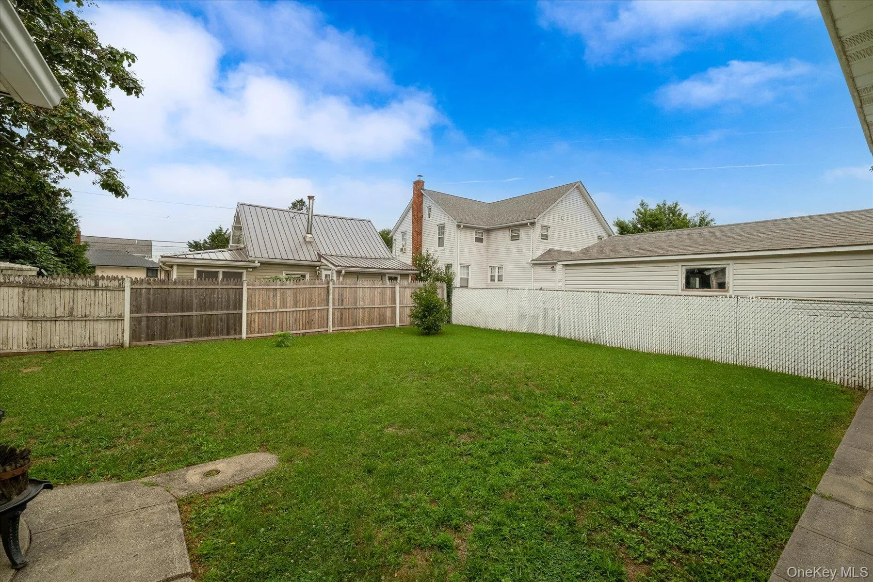 303 Oceanside Parkway, Hempstead, NY, 4 Bedrooms Bedrooms, 8 Rooms Rooms,2 BathroomsBathrooms,Residential,For Rent,Oceanside,0,1027309 303 Oceanside Parkway, Hempstead, NY, 4 Bedrooms Bedrooms, 8 Rooms Rooms,2 BathroomsBathrooms,Residential,For Rent,Oceanside,0,1027309