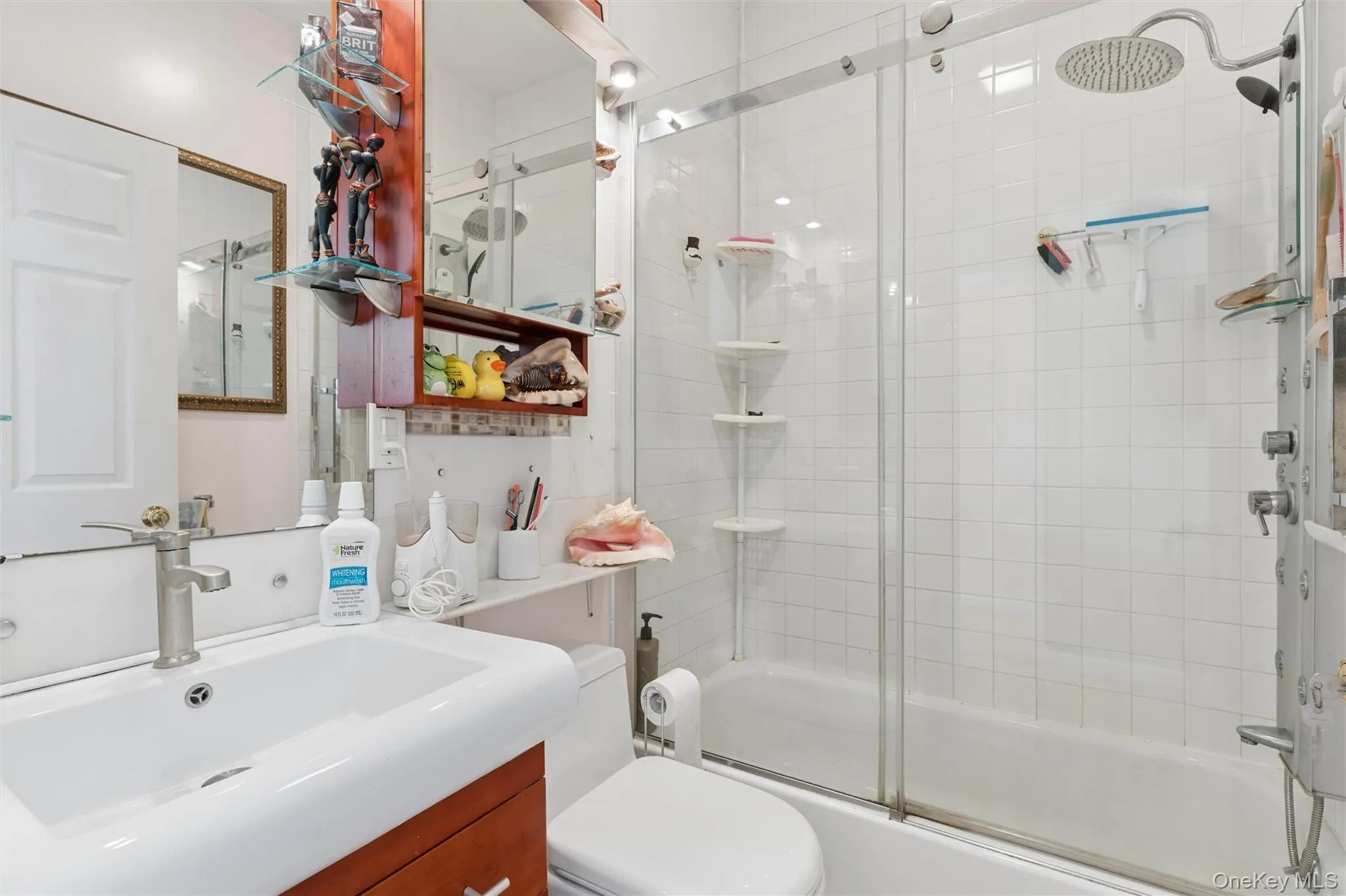 2370 62nd Street, New York, NY, 2 Bedrooms Bedrooms, 4 Rooms Rooms,2 BathroomsBathrooms,Residential,For Rent,62nd,0,1027311 2370 62nd Street, New York, NY, 2 Bedrooms Bedrooms, 4 Rooms Rooms,2 BathroomsBathrooms,Residential,For Rent,62nd,0,1027311