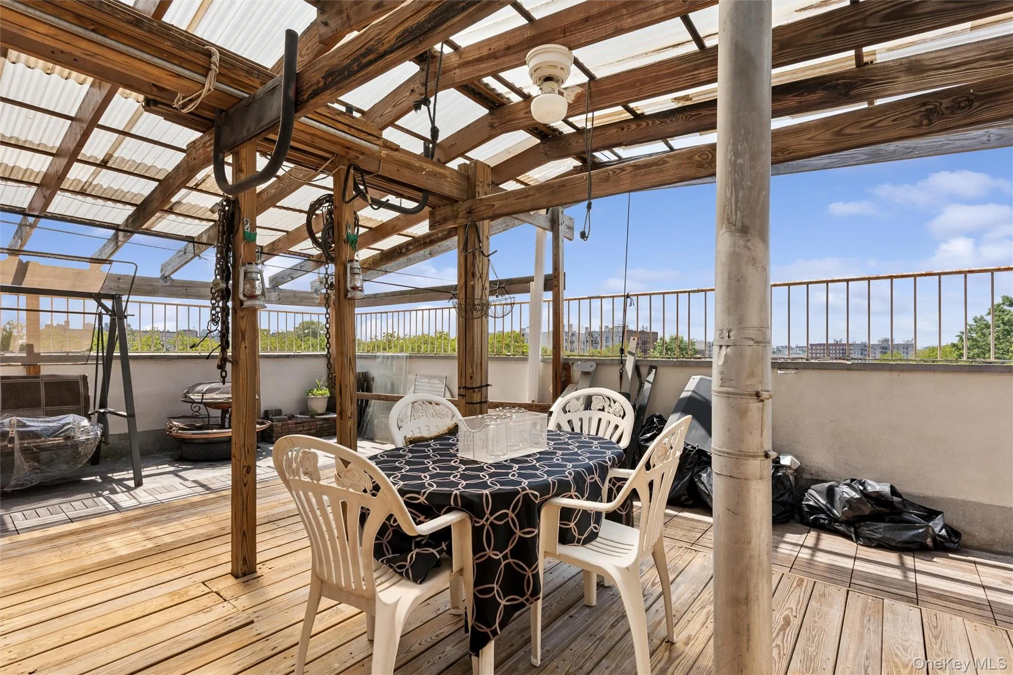 2370 62nd Street, New York, NY, 2 Bedrooms Bedrooms, 4 Rooms Rooms,2 BathroomsBathrooms,Residential,For Rent,62nd,0,1027311 2370 62nd Street, New York, NY, 2 Bedrooms Bedrooms, 4 Rooms Rooms,2 BathroomsBathrooms,Residential,For Rent,62nd,0,1027311