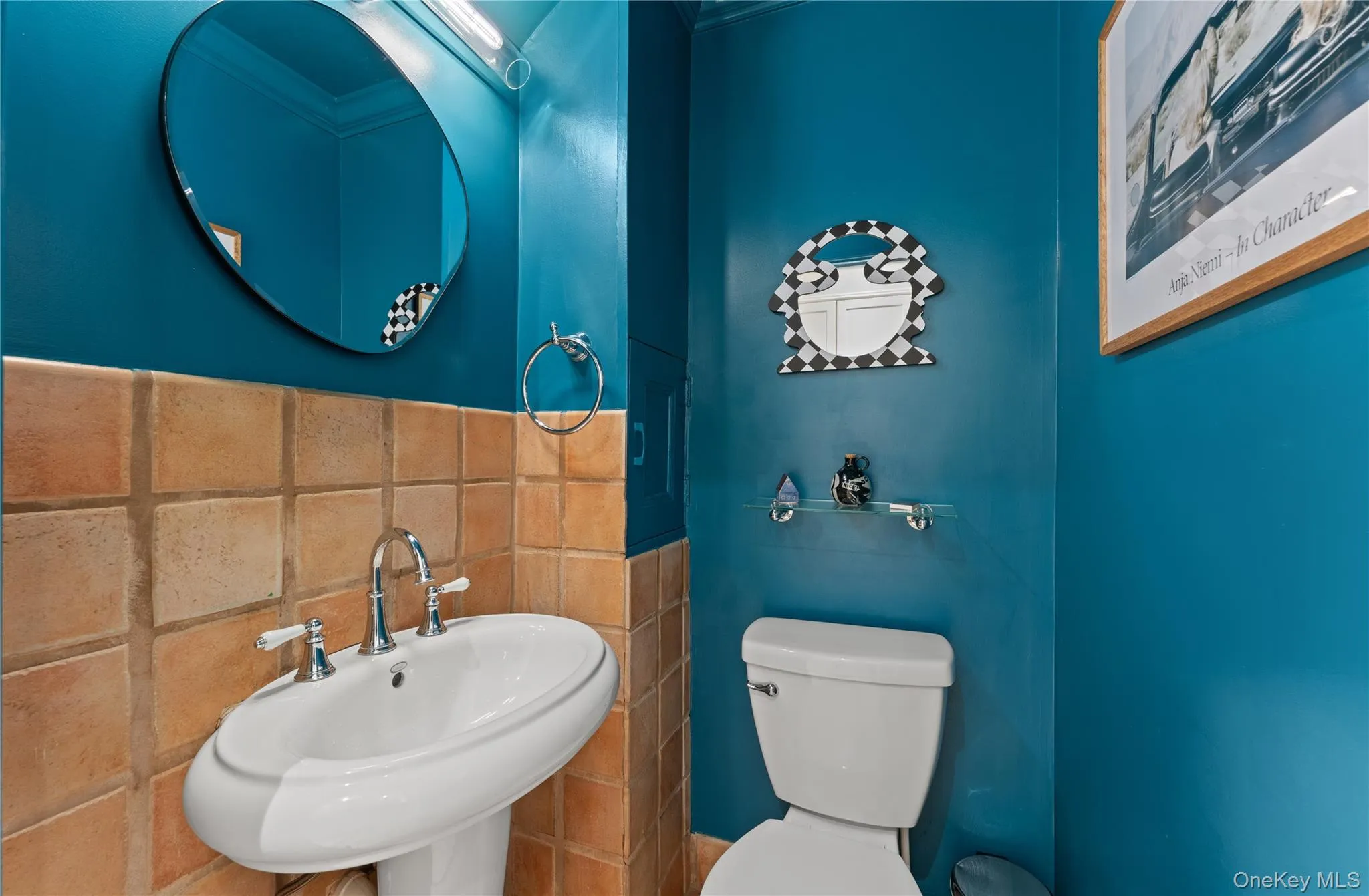 Main Level Powder Room. Main Level Powder Room.