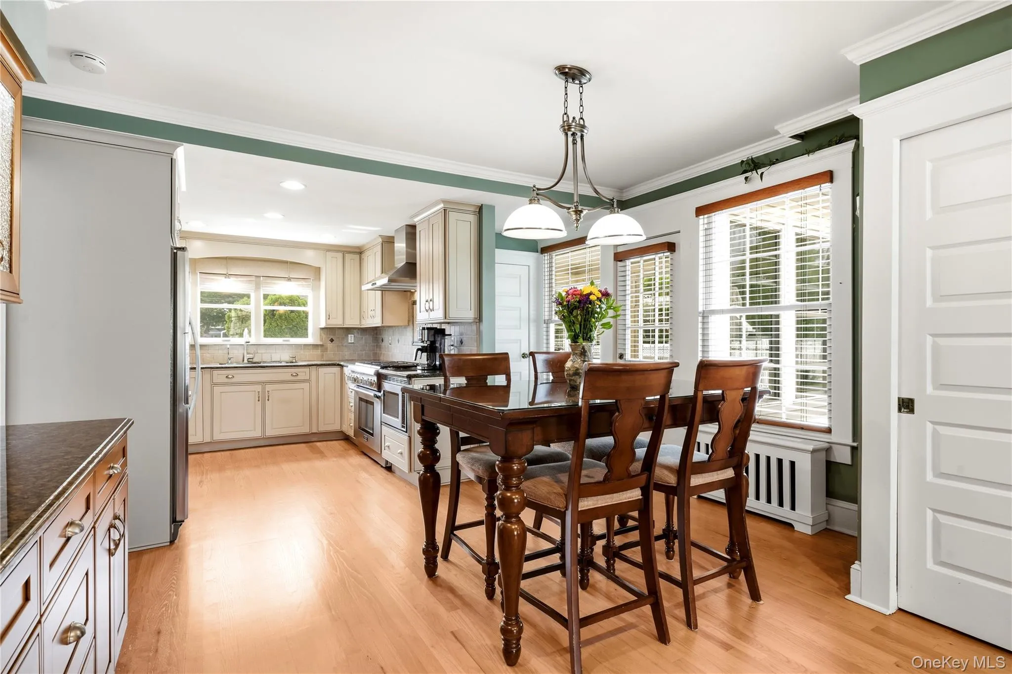 11 Hampton Street, Islip, NY, 4 Bedrooms Bedrooms, 8 Rooms Rooms,2 BathroomsBathrooms,Residential,For Rent,Hampton,0,1027313 11 Hampton Street, Islip, NY, 4 Bedrooms Bedrooms, 8 Rooms Rooms,2 BathroomsBathrooms,Residential,For Rent,Hampton,0,1027313