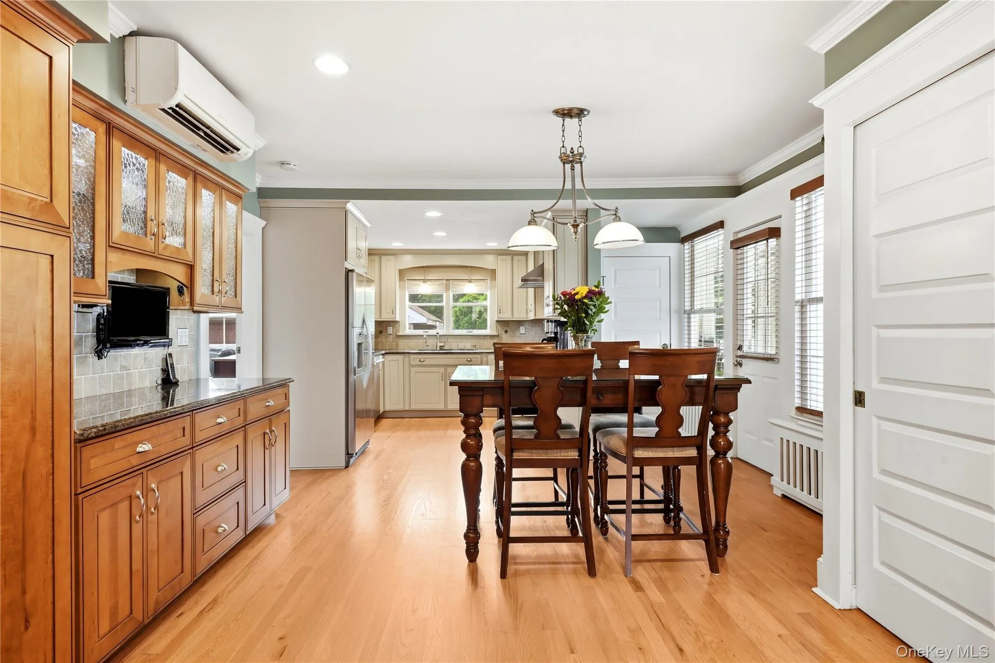 11 Hampton Street, Islip, NY, 4 Bedrooms Bedrooms, 8 Rooms Rooms,2 BathroomsBathrooms,Residential,For Rent,Hampton,0,1027313 11 Hampton Street, Islip, NY, 4 Bedrooms Bedrooms, 8 Rooms Rooms,2 BathroomsBathrooms,Residential,For Rent,Hampton,0,1027313