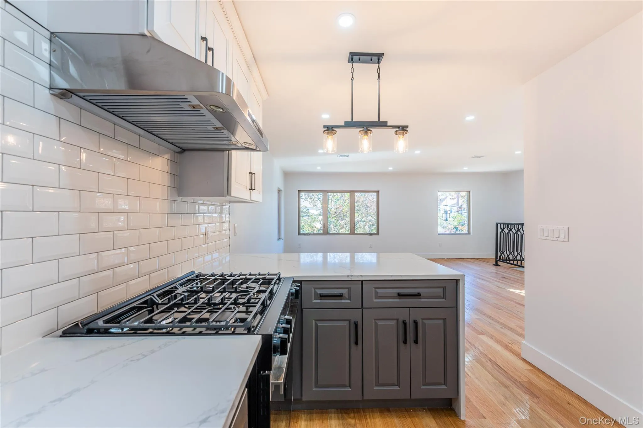 4634 211th Street, New York, NY, 4 Bedrooms Bedrooms, 6 Rooms Rooms,2 BathroomsBathrooms,Residential Lease,For Rent,211th,0,1027317 4634 211th Street, New York, NY, 4 Bedrooms Bedrooms, 6 Rooms Rooms,2 BathroomsBathrooms,Residential Lease,For Rent,211th,0,1027317