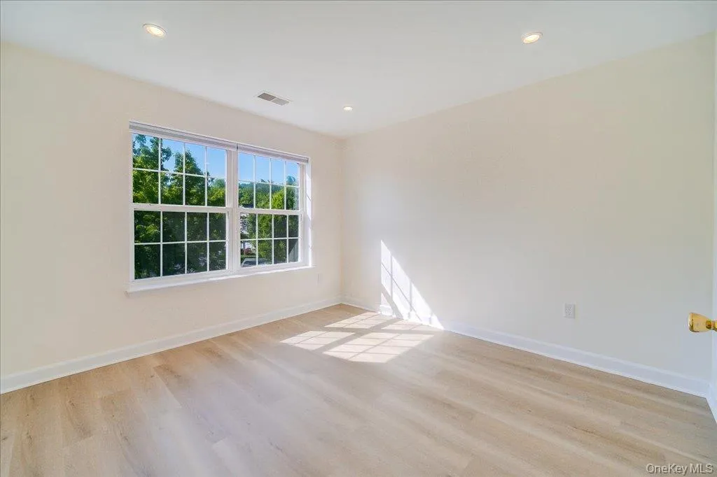6204 High Ridge Court, Fishkill, NY, 3 Bedrooms Bedrooms, 11 Rooms Rooms,2 BathroomsBathrooms,Residential,For Rent,High Ridge,0,1027323 6204 High Ridge Court, Fishkill, NY, 3 Bedrooms Bedrooms, 11 Rooms Rooms,2 BathroomsBathrooms,Residential,For Rent,High Ridge,0,1027323