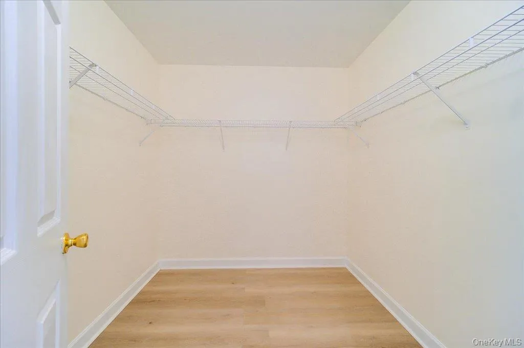 6204 High Ridge Court, Fishkill, NY, 3 Bedrooms Bedrooms, 11 Rooms Rooms,2 BathroomsBathrooms,Residential,For Rent,High Ridge,0,1027323 6204 High Ridge Court, Fishkill, NY, 3 Bedrooms Bedrooms, 11 Rooms Rooms,2 BathroomsBathrooms,Residential,For Rent,High Ridge,0,1027323