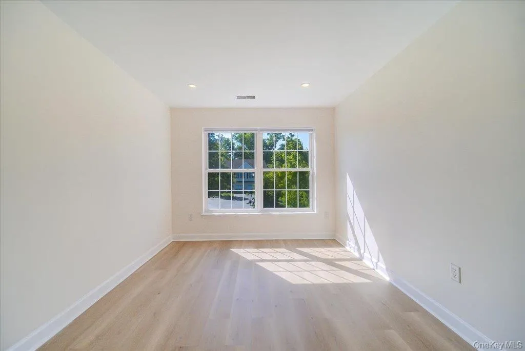 6204 High Ridge Court, Fishkill, NY, 3 Bedrooms Bedrooms, 11 Rooms Rooms,2 BathroomsBathrooms,Residential,For Rent,High Ridge,0,1027323 6204 High Ridge Court, Fishkill, NY, 3 Bedrooms Bedrooms, 11 Rooms Rooms,2 BathroomsBathrooms,Residential,For Rent,High Ridge,0,1027323
