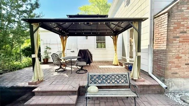 37 Hampton Avenue, Brookhaven, NY, 4 Bedrooms Bedrooms, 8 Rooms Rooms,2 BathroomsBathrooms,Residential,For Rent,Hampton,0,1027325 37 Hampton Avenue, Brookhaven, NY, 4 Bedrooms Bedrooms, 8 Rooms Rooms,2 BathroomsBathrooms,Residential,For Rent,Hampton,0,1027325