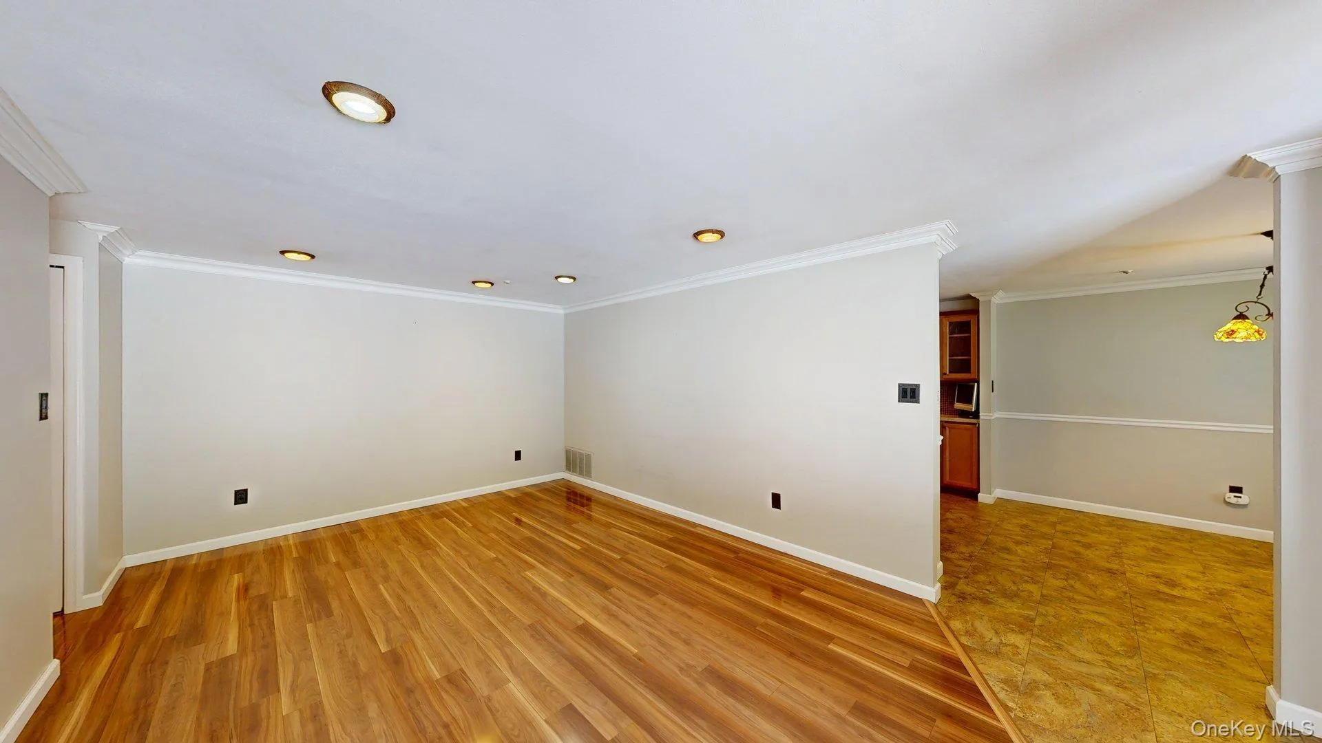 604 Blue Ridge Drive, Brookhaven, NY, 1 Bedroom Bedrooms, 5 Rooms Rooms,1 BathroomBathrooms,Residential,For Rent,Blue Ridge,0,1027326 604 Blue Ridge Drive, Brookhaven, NY, 1 Bedroom Bedrooms, 5 Rooms Rooms,1 BathroomBathrooms,Residential,For Rent,Blue Ridge,0,1027326