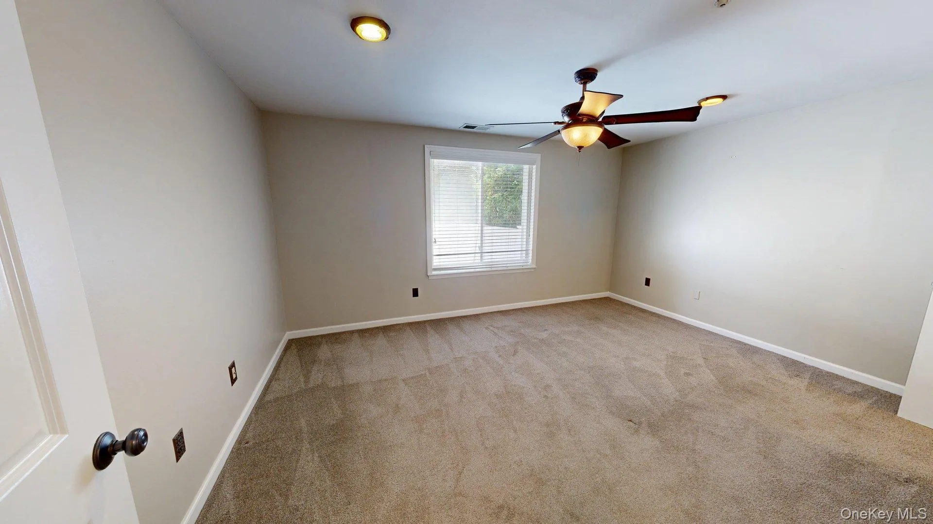 604 Blue Ridge Drive, Brookhaven, NY, 1 Bedroom Bedrooms, 5 Rooms Rooms,1 BathroomBathrooms,Residential,For Rent,Blue Ridge,0,1027326 604 Blue Ridge Drive, Brookhaven, NY, 1 Bedroom Bedrooms, 5 Rooms Rooms,1 BathroomBathrooms,Residential,For Rent,Blue Ridge,0,1027326