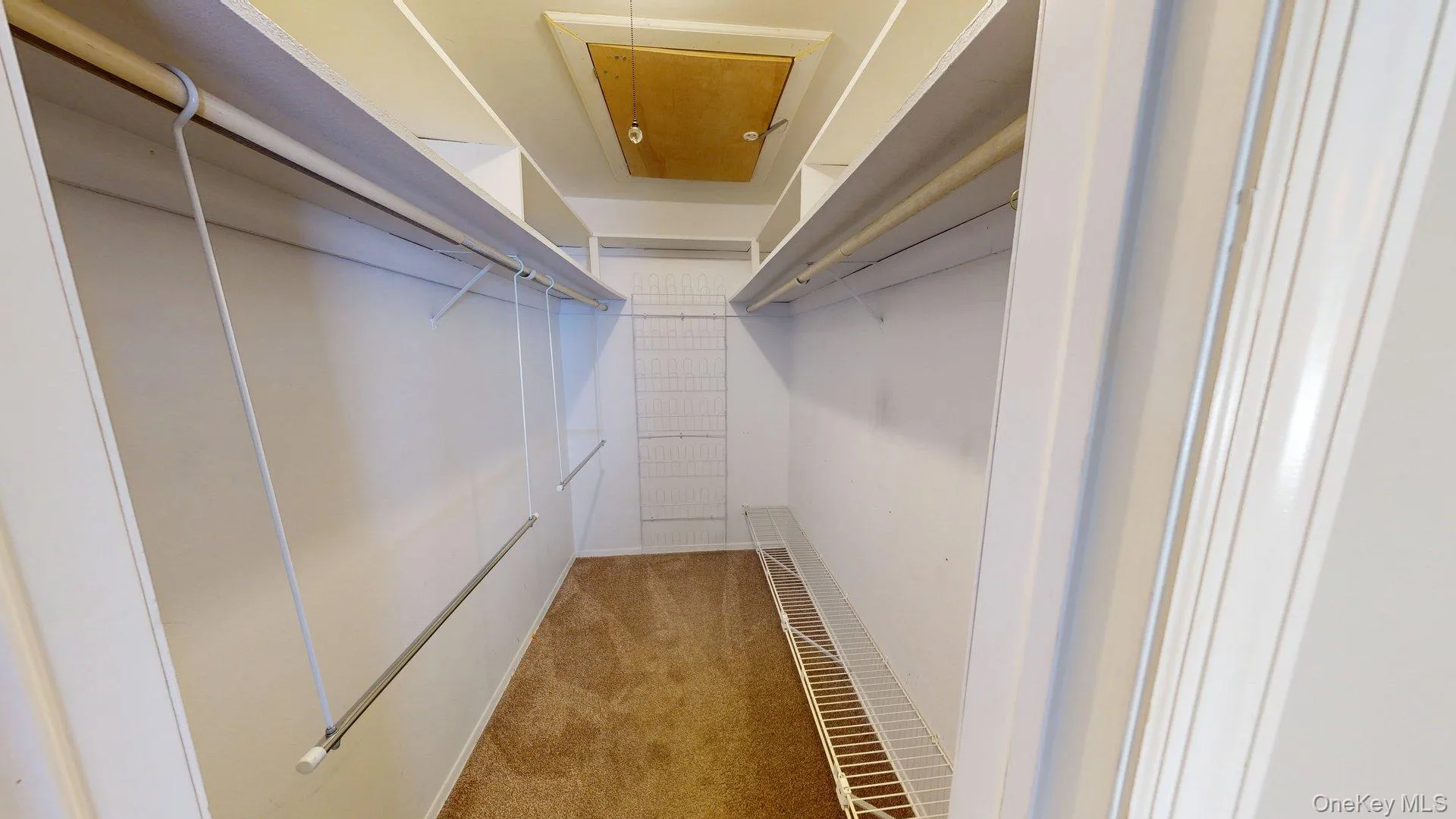 604 Blue Ridge Drive, Brookhaven, NY, 1 Bedroom Bedrooms, 5 Rooms Rooms,1 BathroomBathrooms,Residential,For Rent,Blue Ridge,0,1027326 604 Blue Ridge Drive, Brookhaven, NY, 1 Bedroom Bedrooms, 5 Rooms Rooms,1 BathroomBathrooms,Residential,For Rent,Blue Ridge,0,1027326